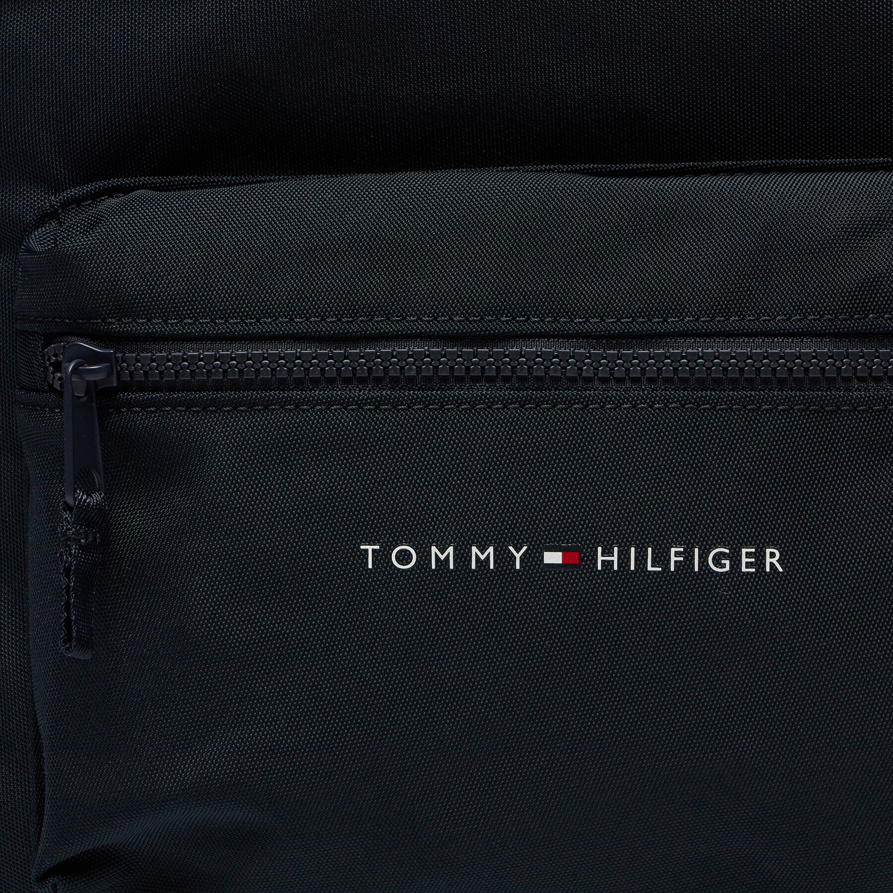 Tommy Hilfiger Rucsac Th Essential Backpack AU0AU01864 Bleumarin - Pled.ro