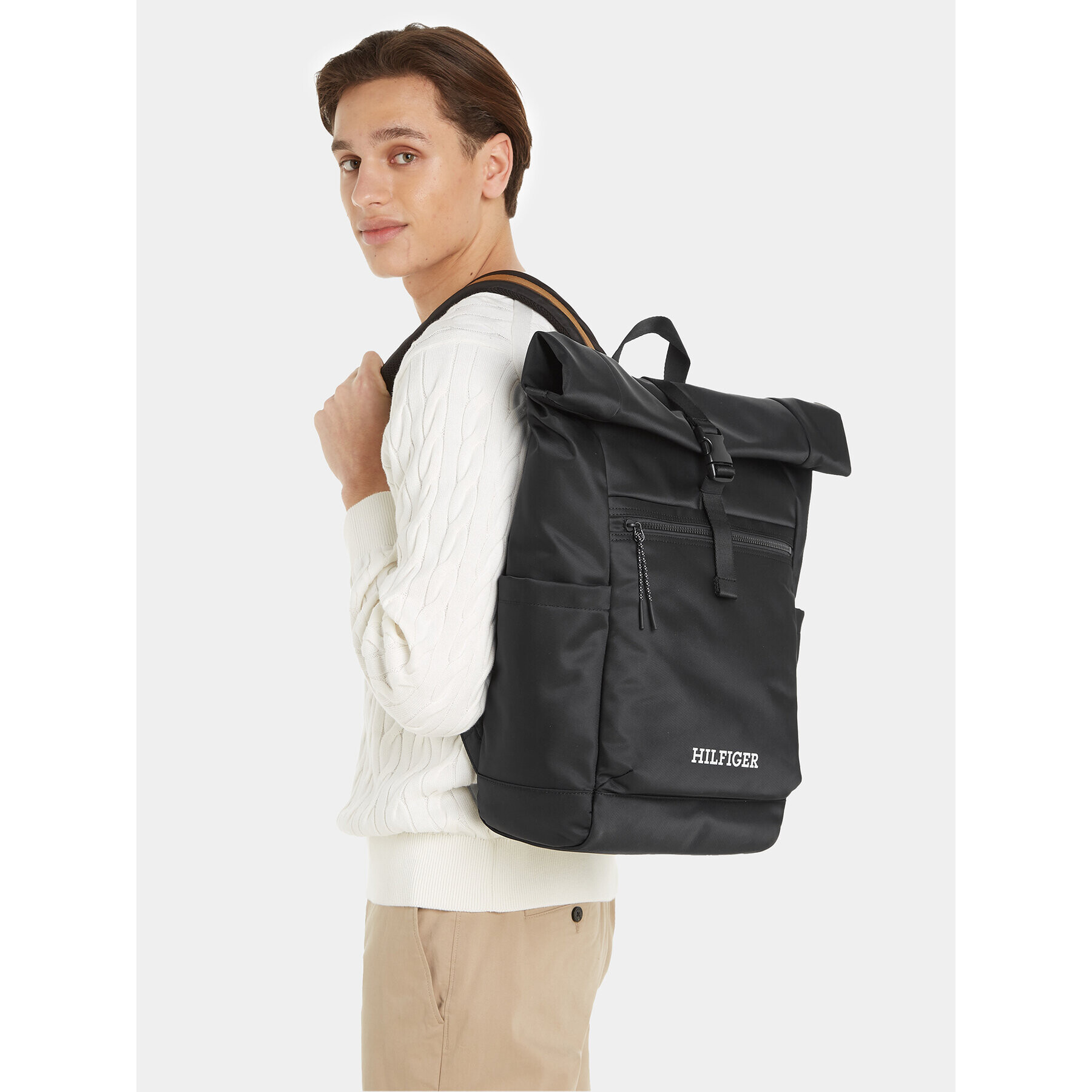 Tommy Hilfiger Rucsac Th Monotype Rolltop Backpack AM0AM11549 Negru - Pled.ro