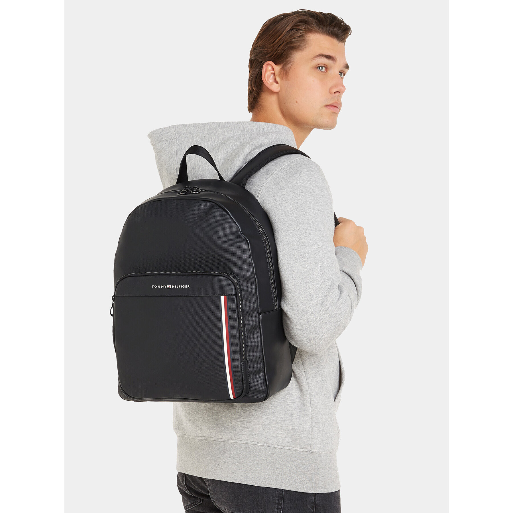 Tommy Hilfiger Rucsac Th Pique Pu Backpack AM0AM11317 Negru - Pled.ro