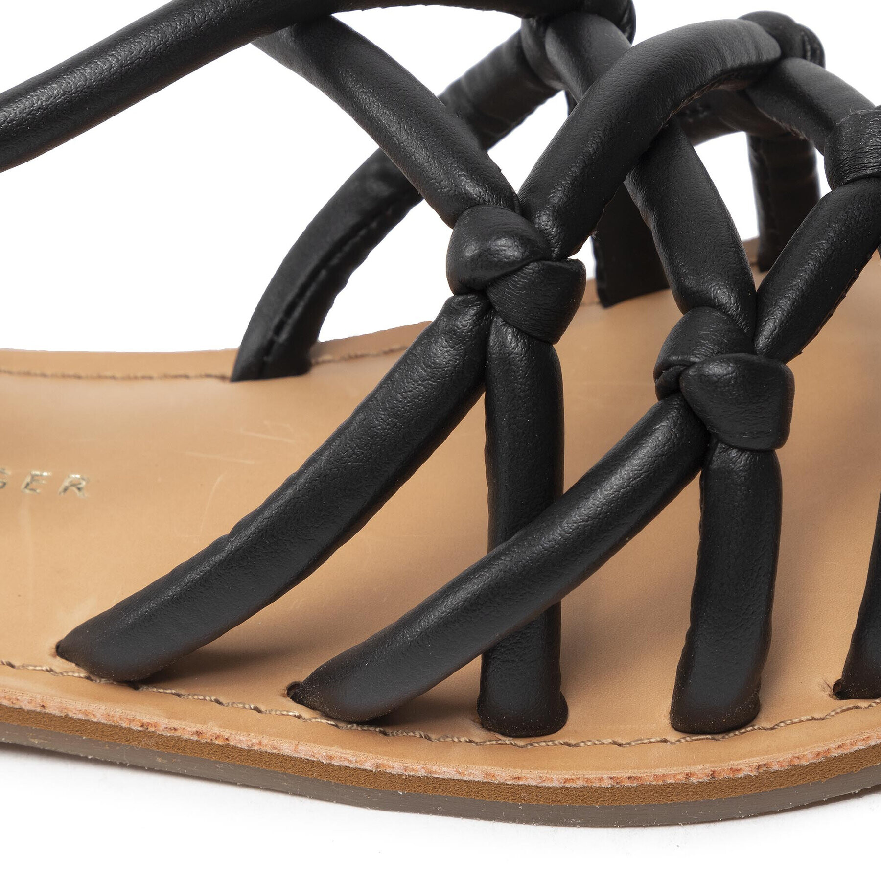 Tommy Hilfiger Sandale Flat Strappy Sandal FW0FW06668 Negru - Pled.ro