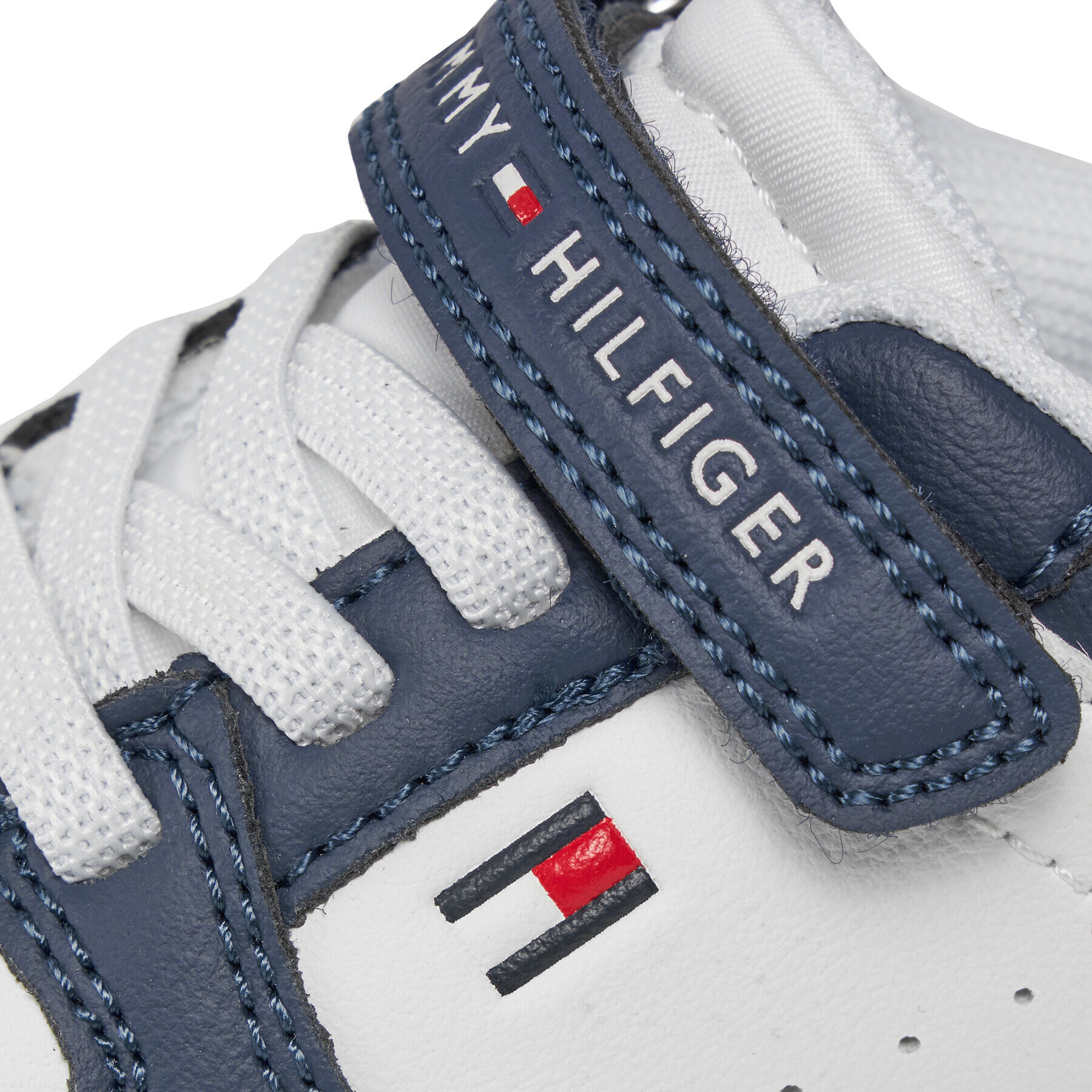 Tommy Hilfiger Sneakers Low Cut Lace Up/Velcro Sneaker T1X9-33340-1355 M Alb - Pled.ro