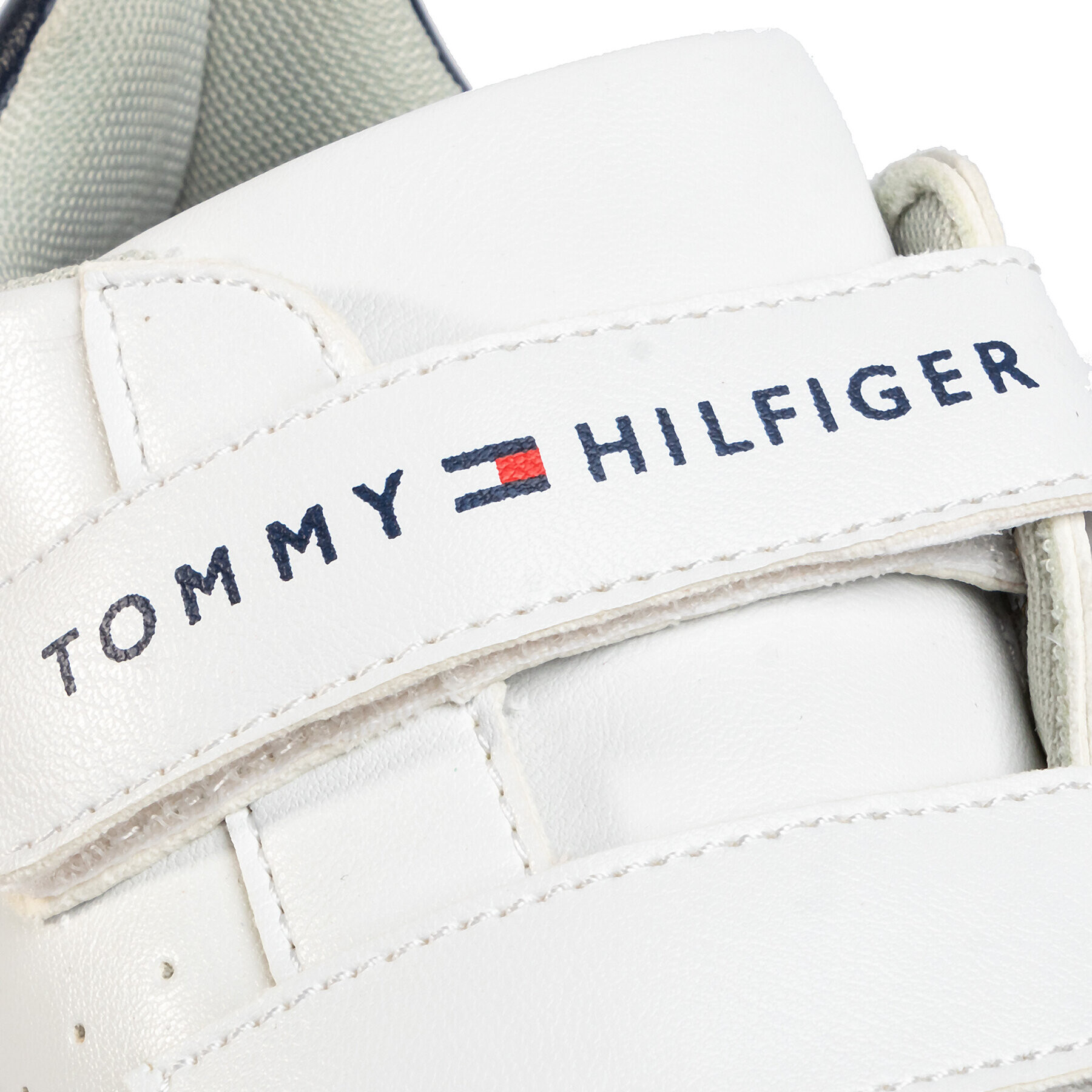 Tommy Hilfiger Sneakers Low Cut Velcro Sneaker T3B4-30719-0193 S Alb - Pled.ro