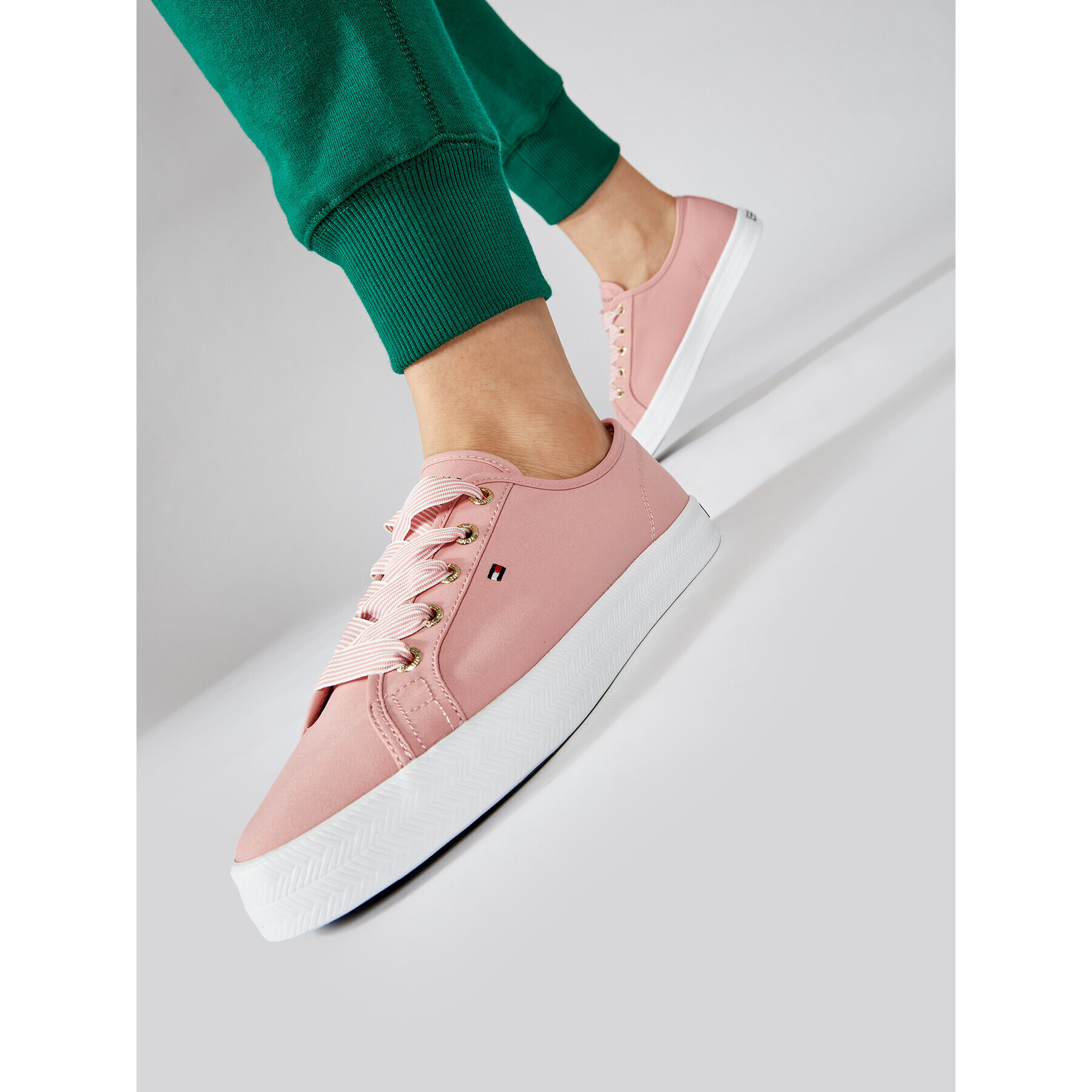 Tommy Hilfiger Teniși Essential Nautical Sneaker FW0FW04848 Roz - Pled.ro