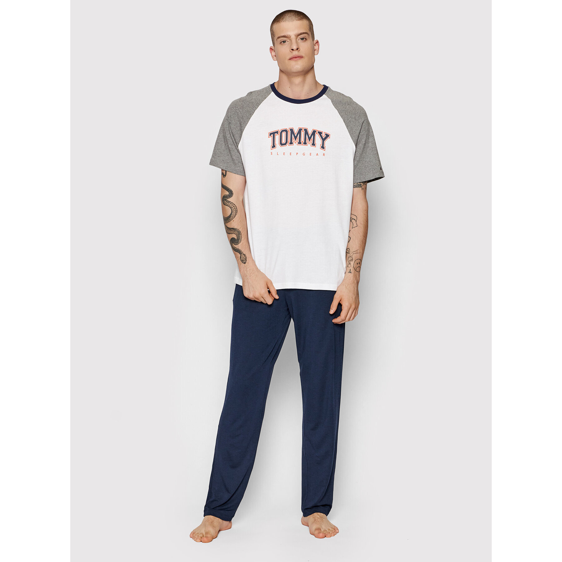 Tommy Hilfiger Tricou Cn Ss Logo UM0UM02351 Alb Regular Fit - Pled.ro