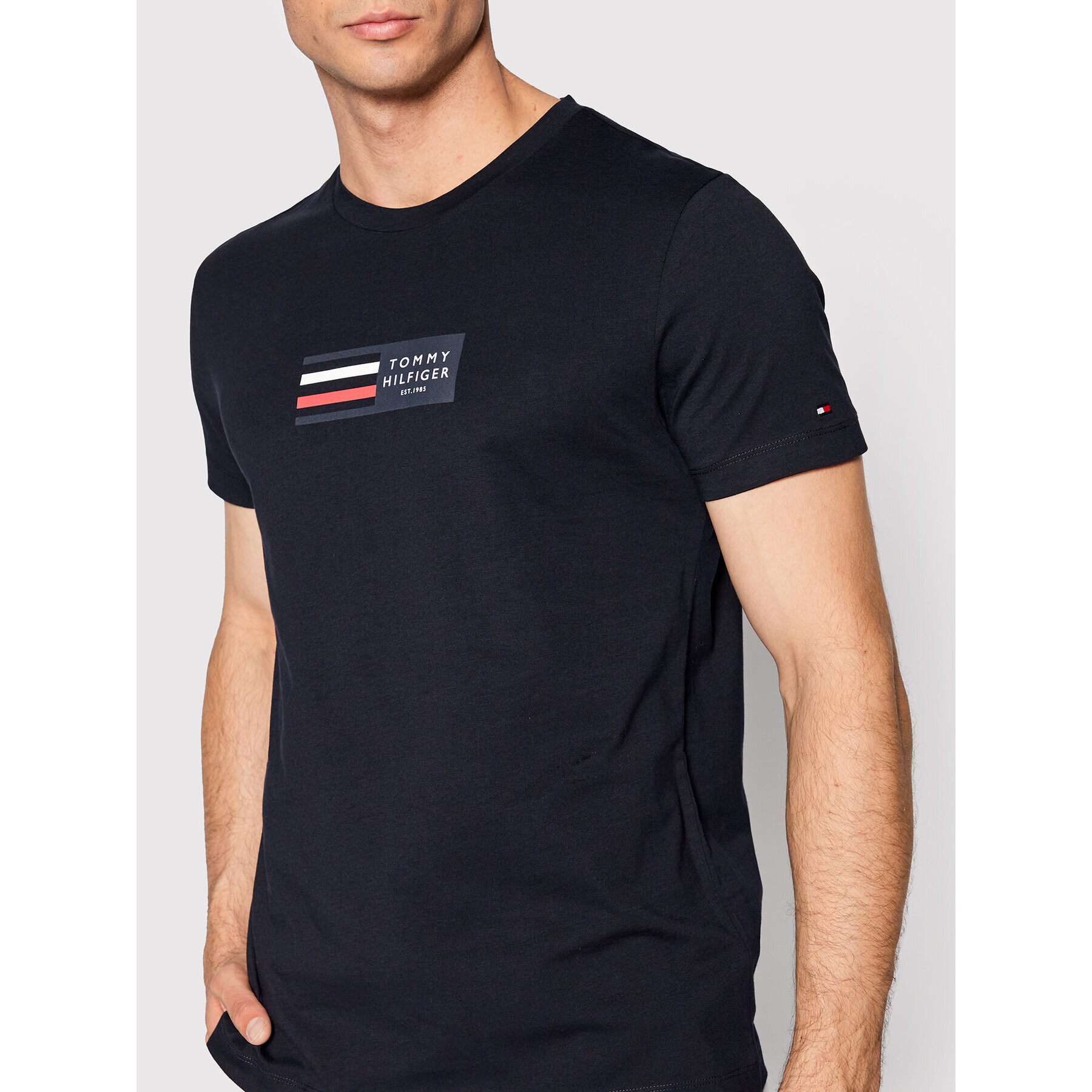 Tommy Hilfiger Tricou Corp Graphic MW0MW25761 Bleumarin Slim Fit - Pled.ro