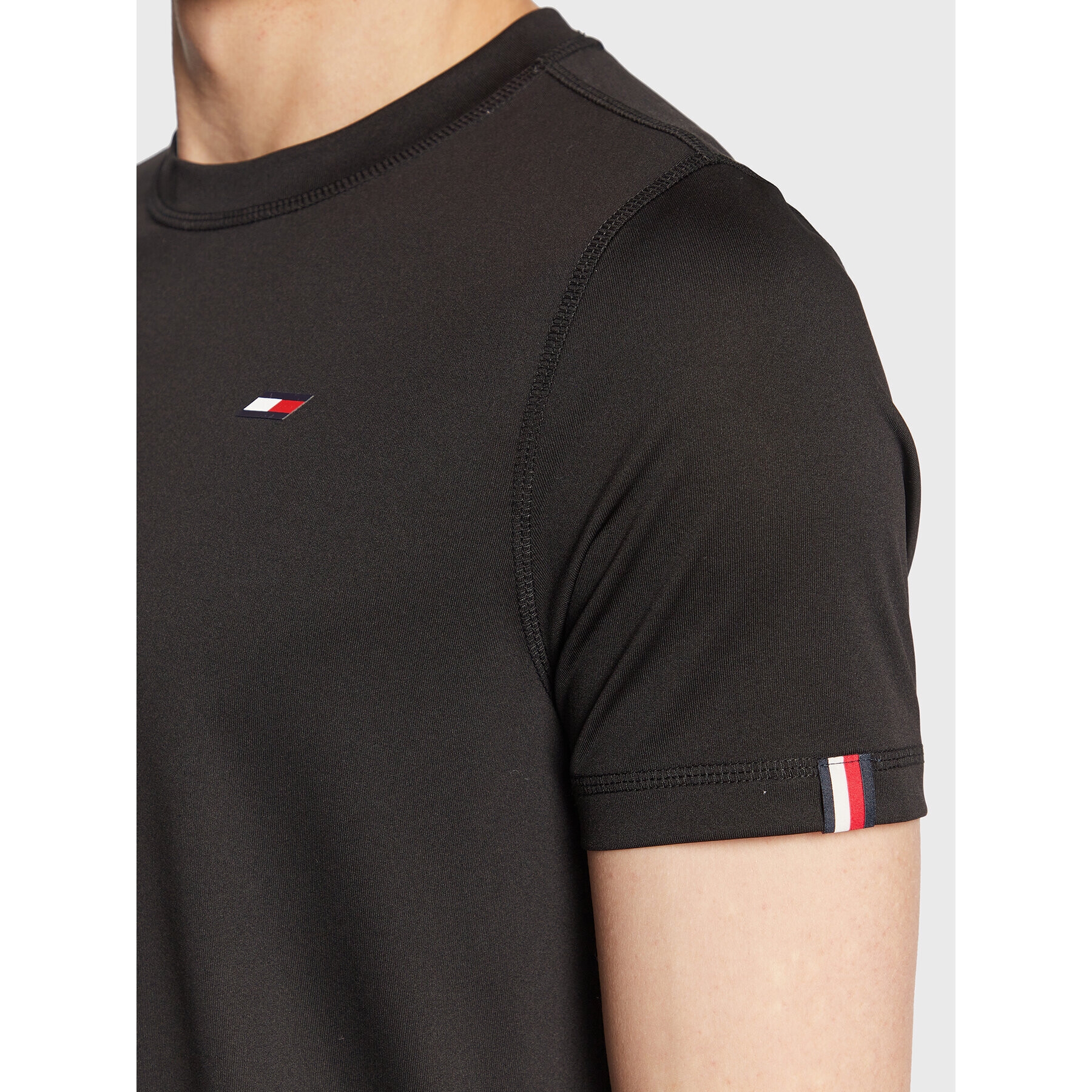 Tommy Hilfiger Tricou Essential Training MW0MW27936 Negru Regular Fit - Pled.ro