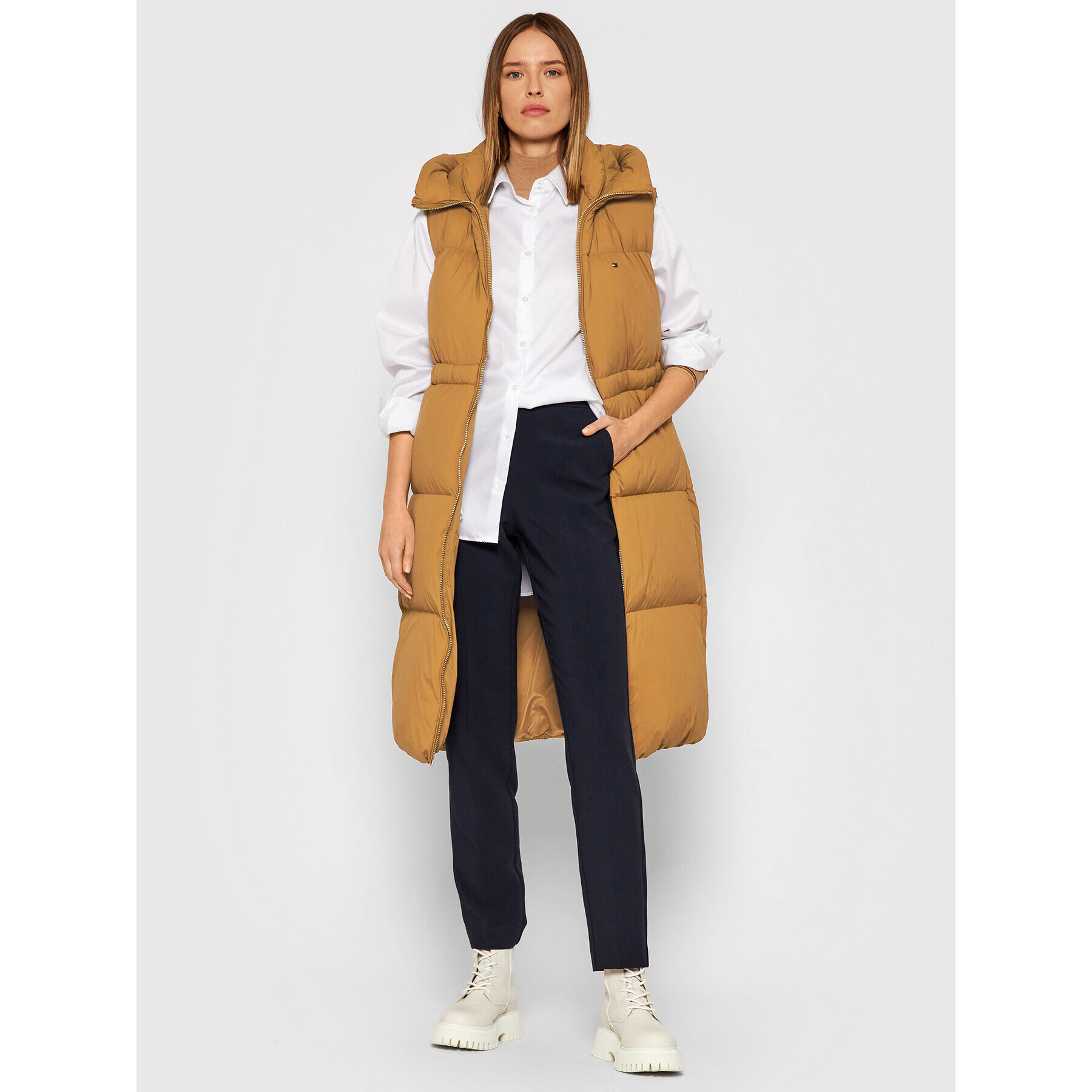 Tommy Hilfiger Vestă Puffer WW0WW32182 Maro Regular Fit - Pled.ro