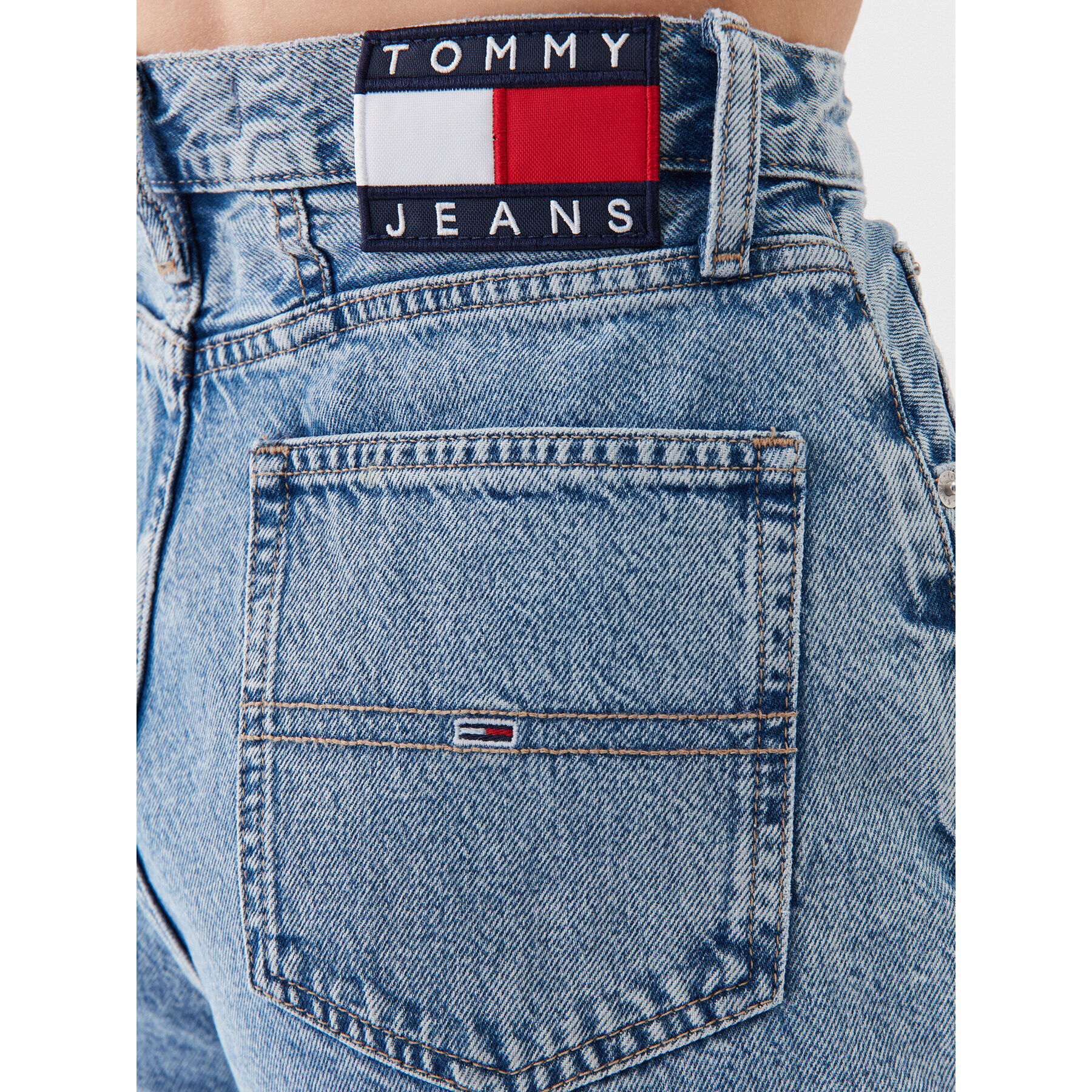 Tommy Jeans Blugi DW0DW15998 Albastru Mom Fit - Pled.ro