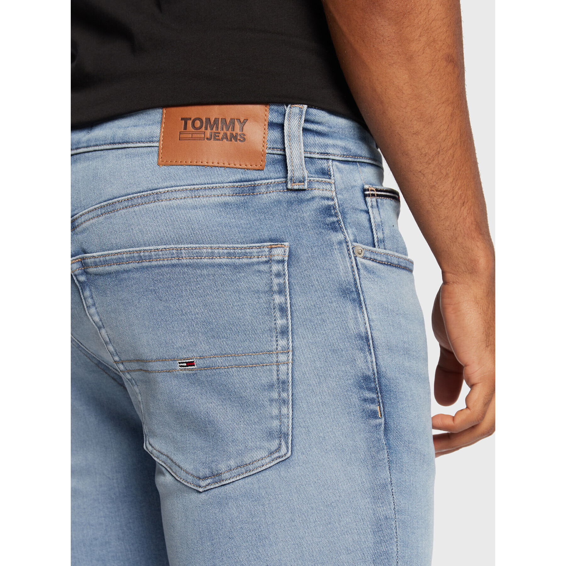 Tommy Jeans Blugi Scanton DM0DM13672 Albastru Slim Fit - Pled.ro