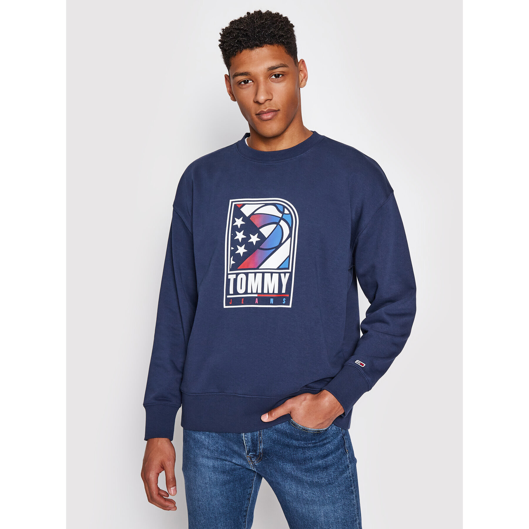 Tommy Jeans Bluză Basketball Crew DM0DM10661 Bleumarin Regular Fit - Pled.ro