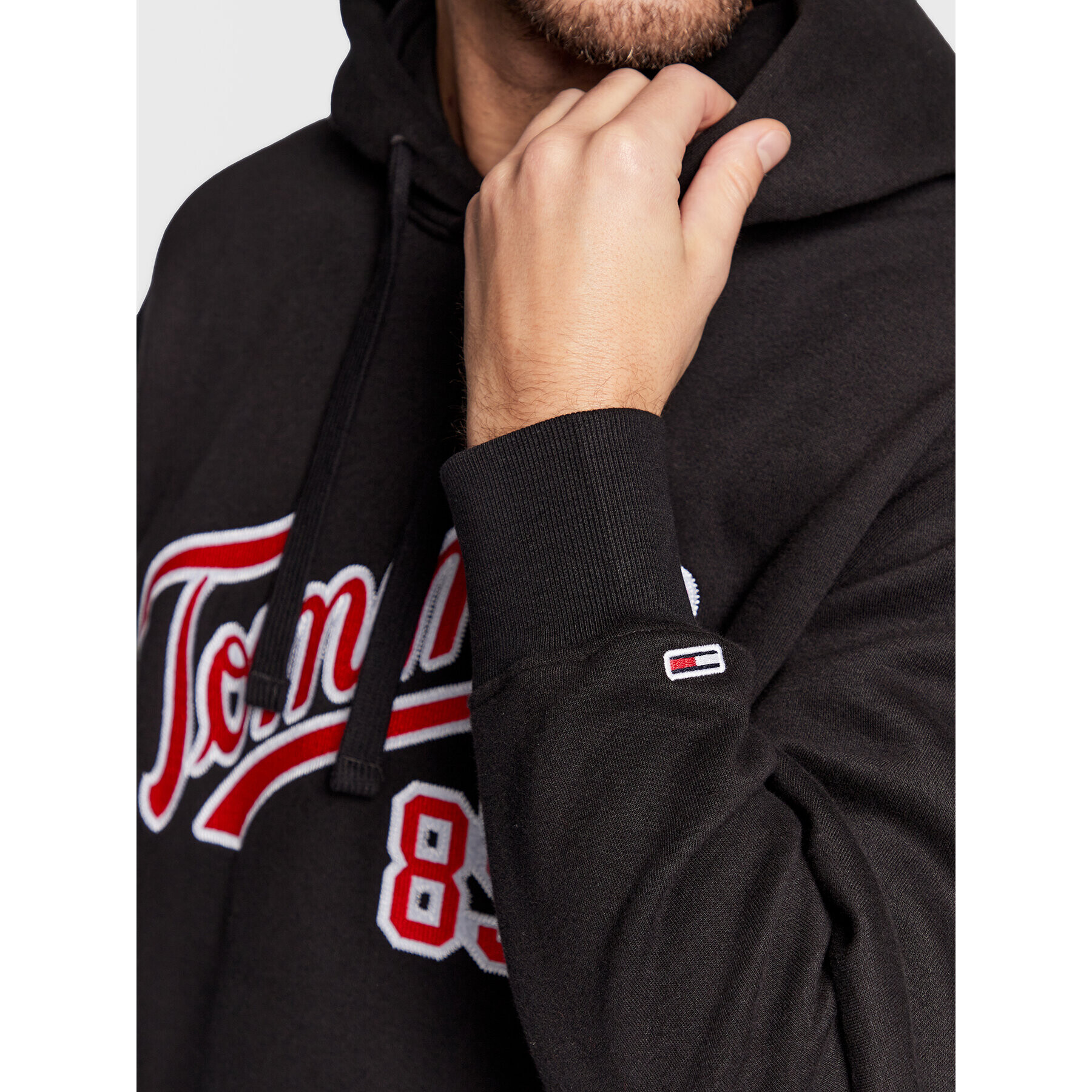 Tommy Jeans Bluză College DM0DM15711 Negru Relaxed Fit - Pled.ro