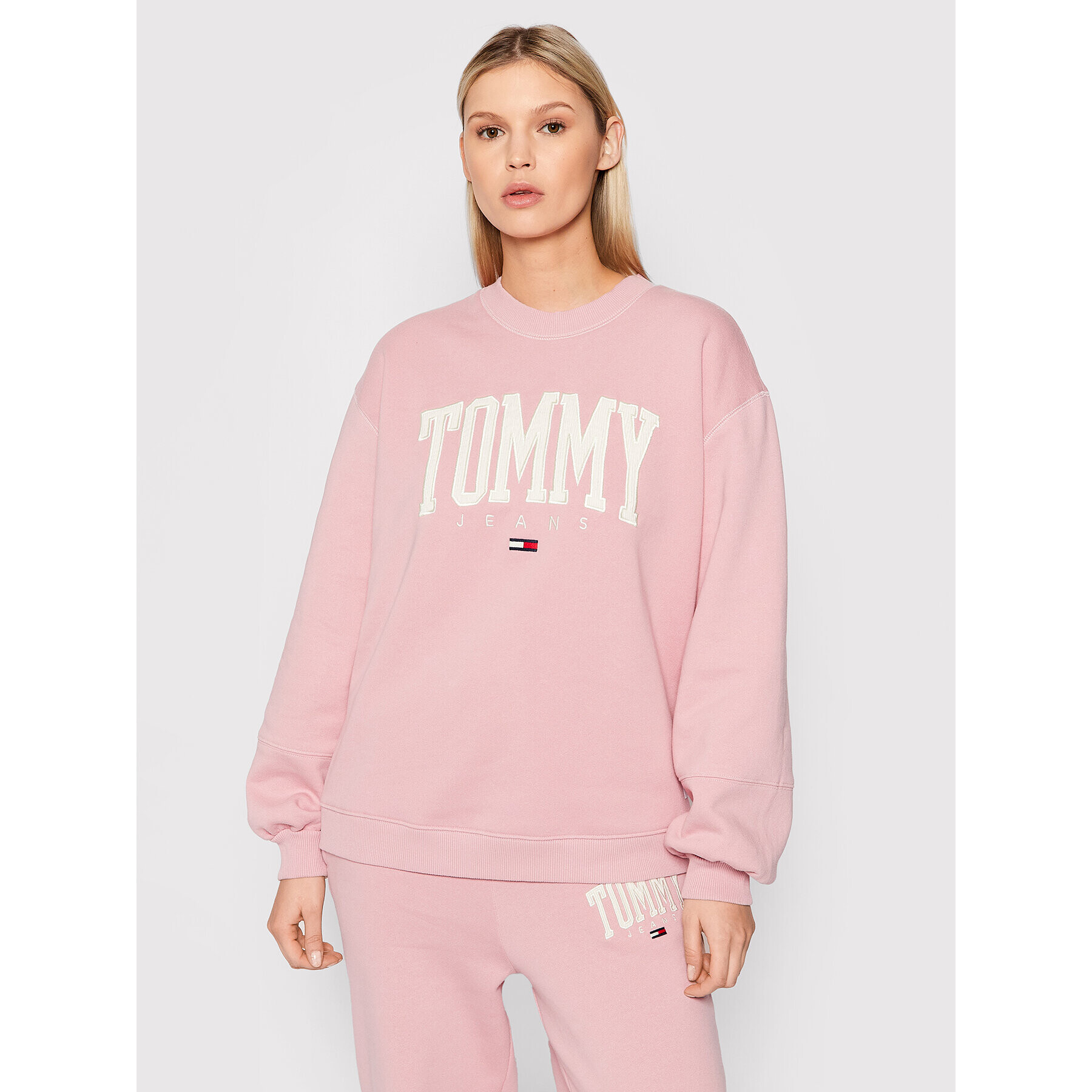 Tommy Jeans Bluză Collegiate DW0DW12103 Roz Relaxed Fit - Pled.ro