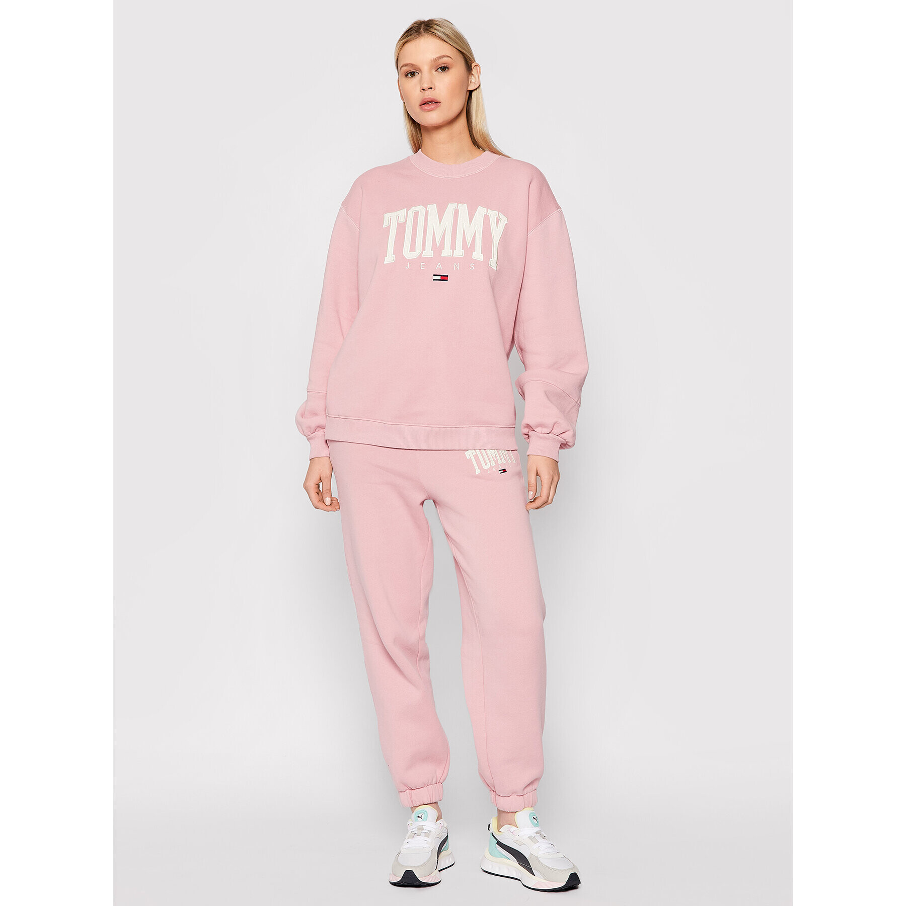 Tommy Jeans Bluză Collegiate DW0DW12103 Roz Relaxed Fit - Pled.ro