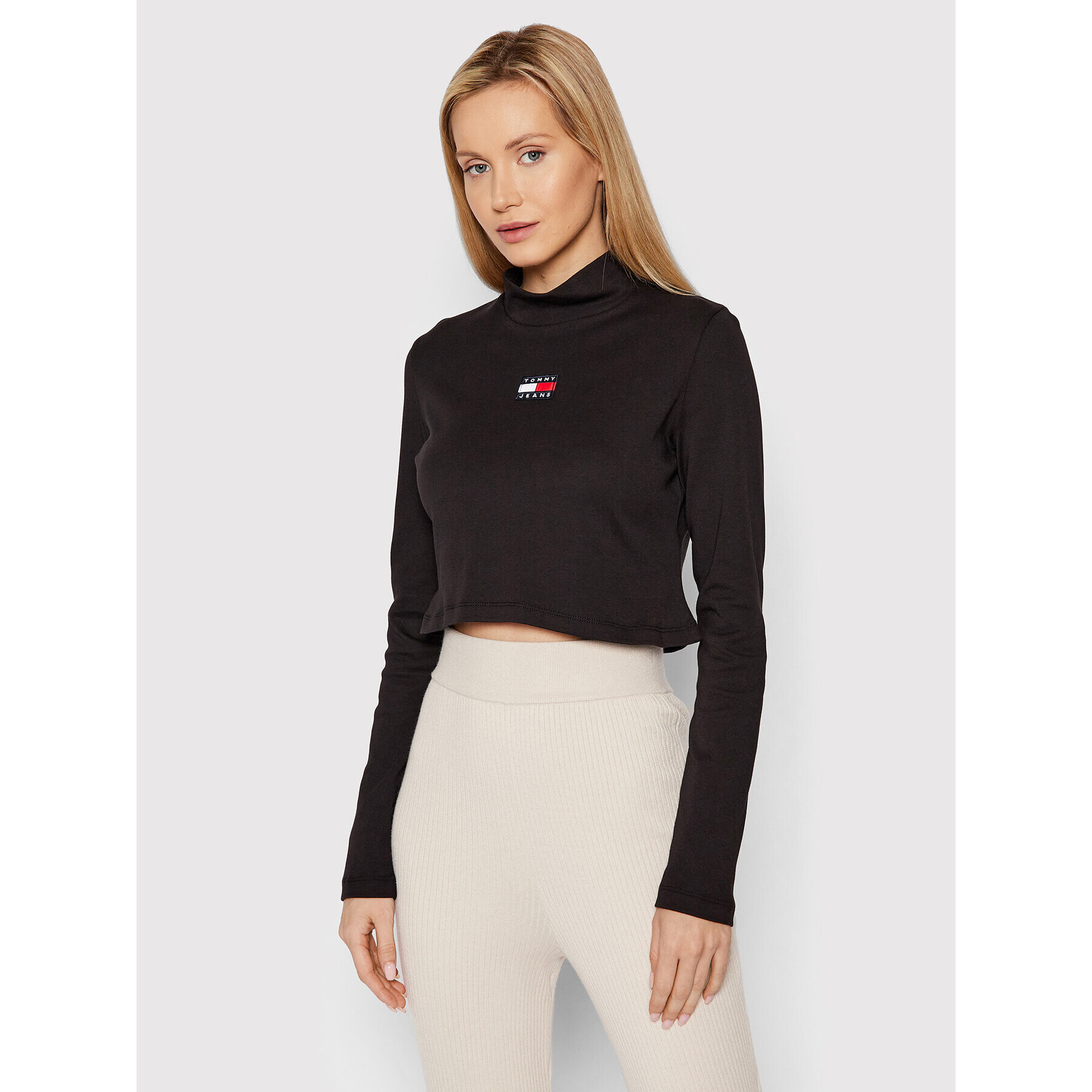 Tommy Jeans Bluză Crop Badge DW0DW12943 Negru Regular Fit - Pled.ro