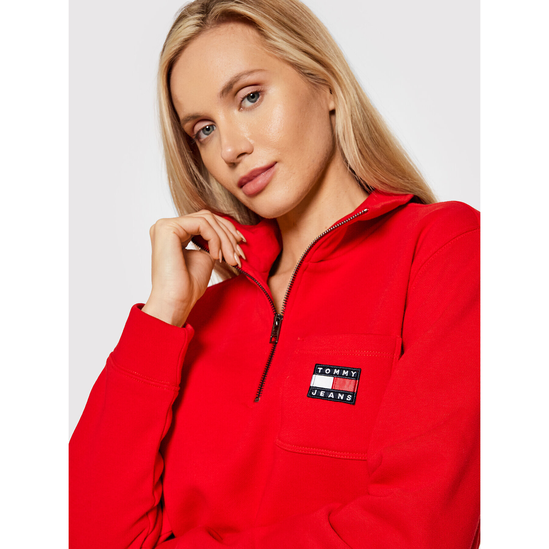 Tommy Jeans Bluză DW0DW11045 Roșu Relaxed Fit - Pled.ro