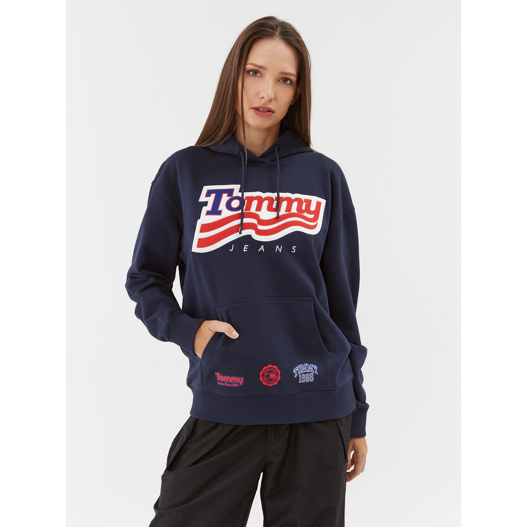 Tommy Jeans Bluză DW0DW17689 Bleumarin Relaxed Fit - Pled.ro