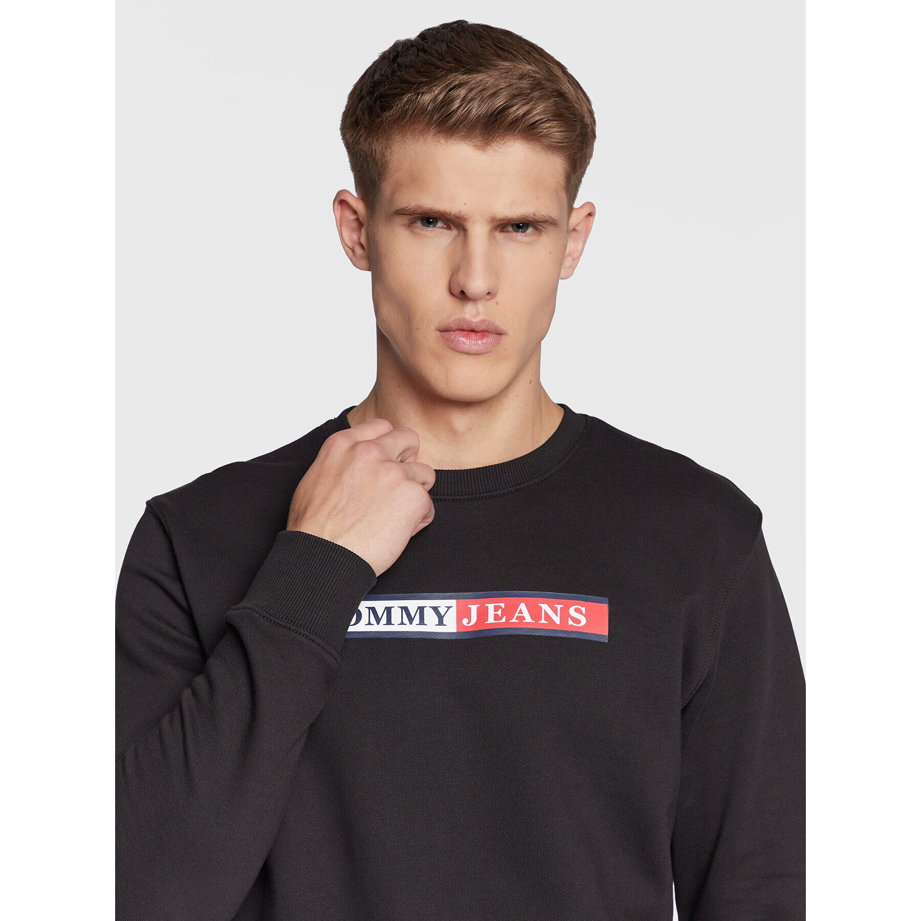 Tommy Jeans Bluză Essential DM0DM15007 Negru Regular Fit - Pled.ro