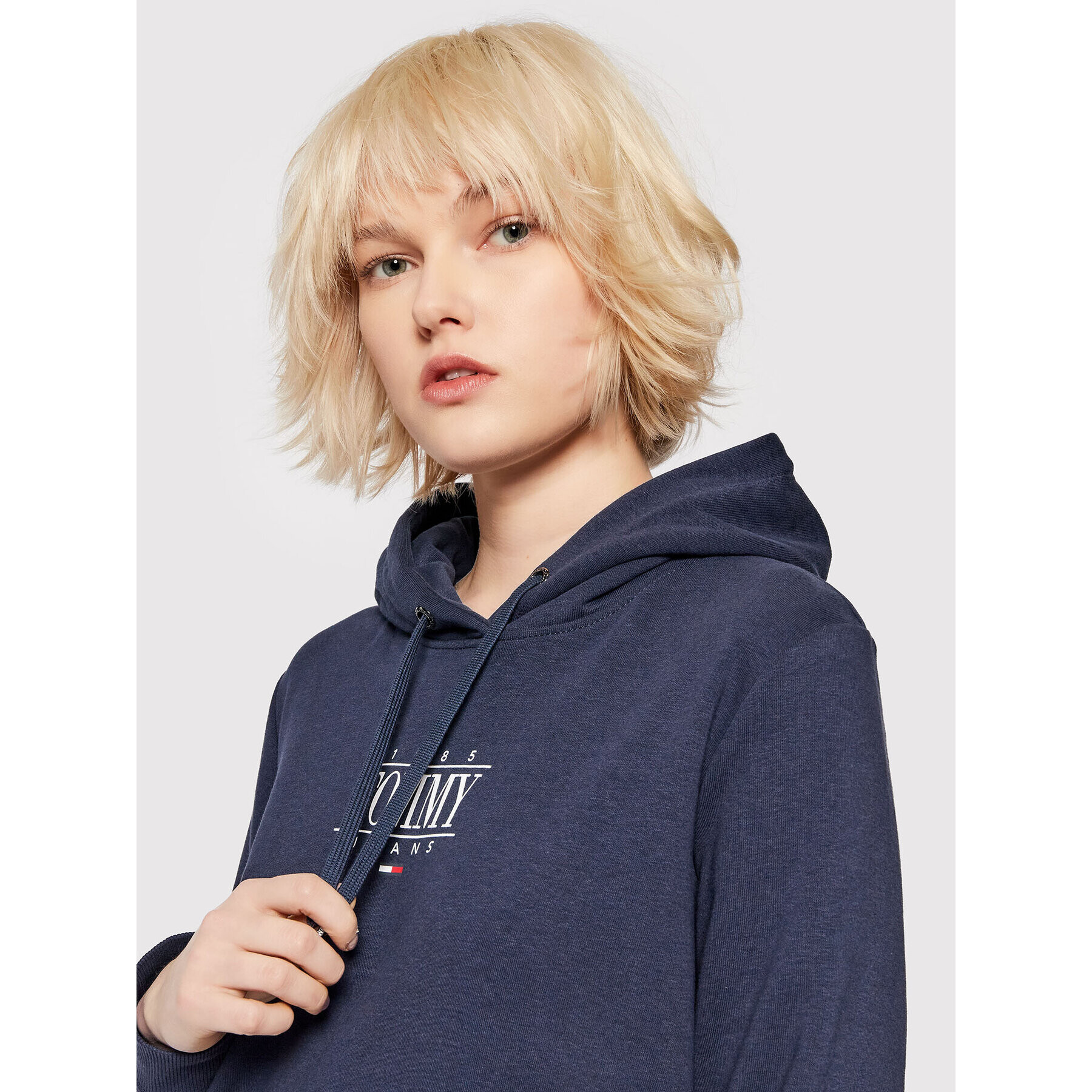 Tommy Jeans Bluză Essential DW0DW11049 Bleumarin Regular Fit - Pled.ro