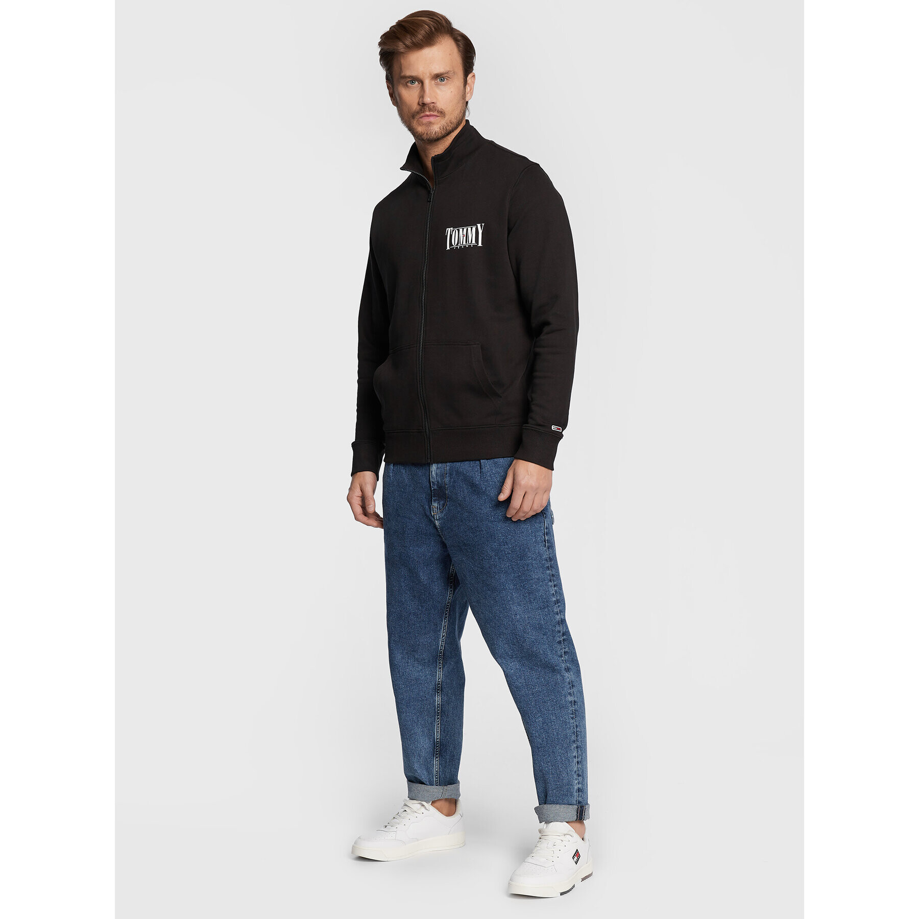 Tommy Jeans Bluză Essential Graphic DM0DM15008 Negru Regular Fit - Pled.ro