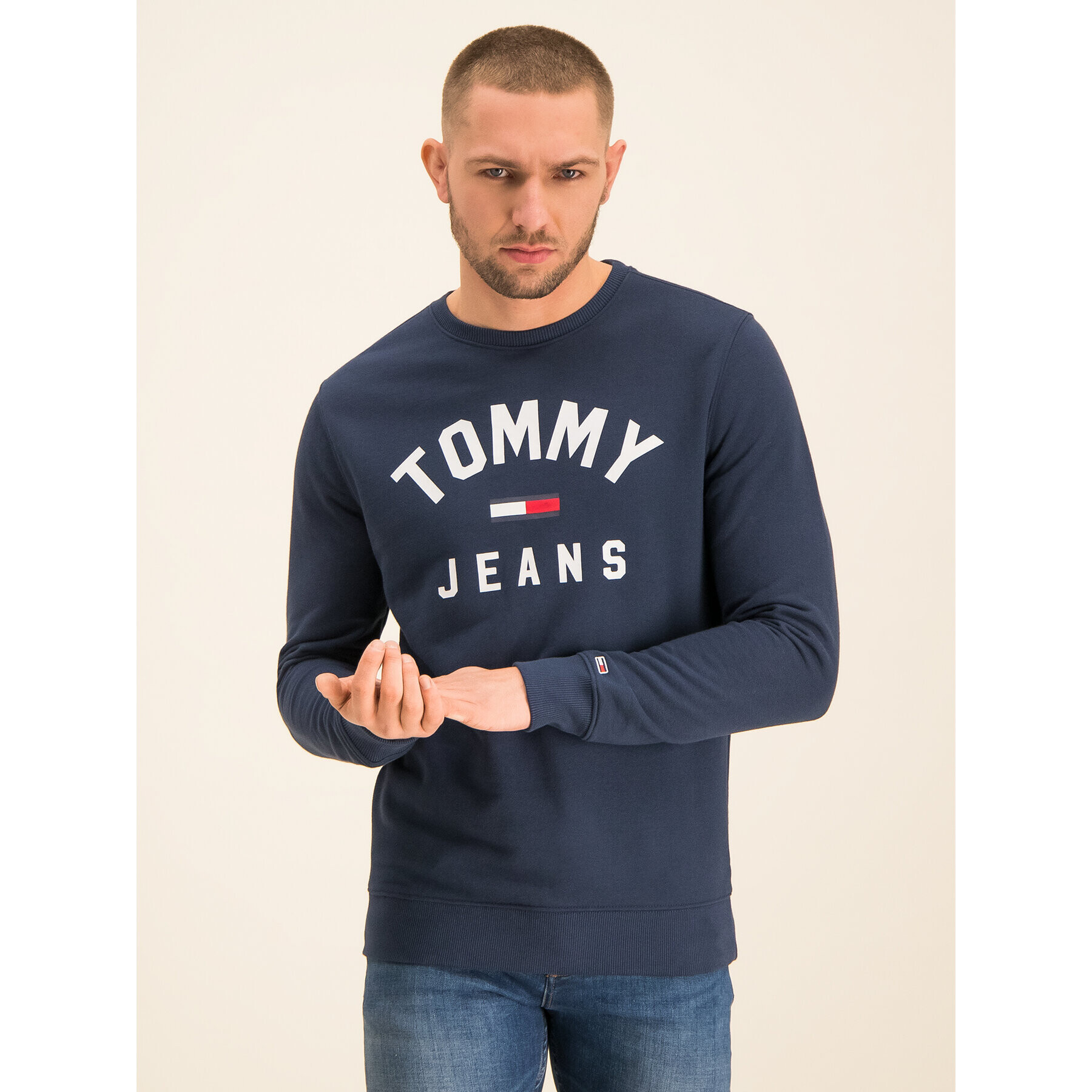 Tommy Jeans Bluză Essential Logo DM0DM07024 Bleumarin Regular Fit - Pled.ro