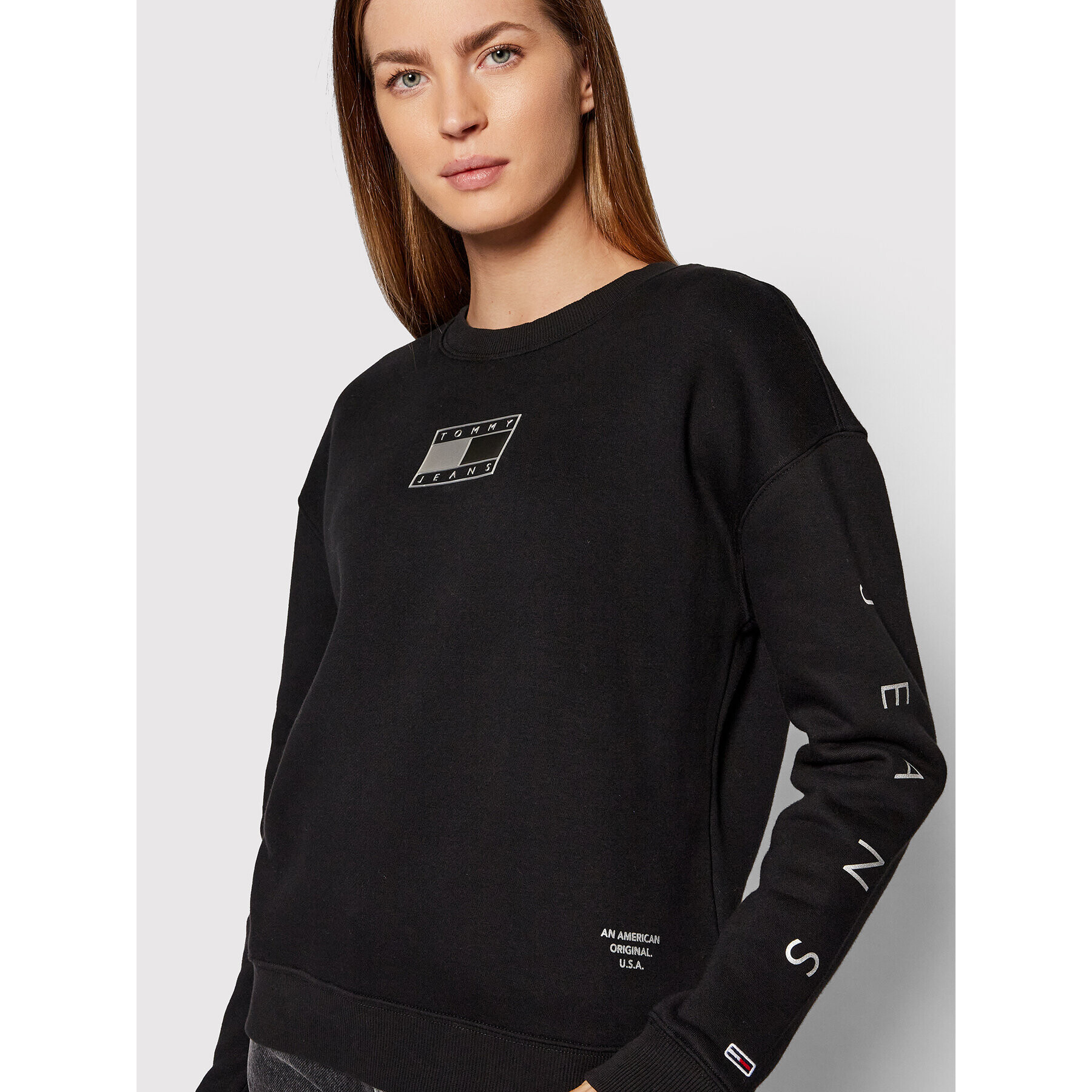 Tommy Jeans Bluză Metallic DW0DW12120 Negru Regular Fit - Pled.ro