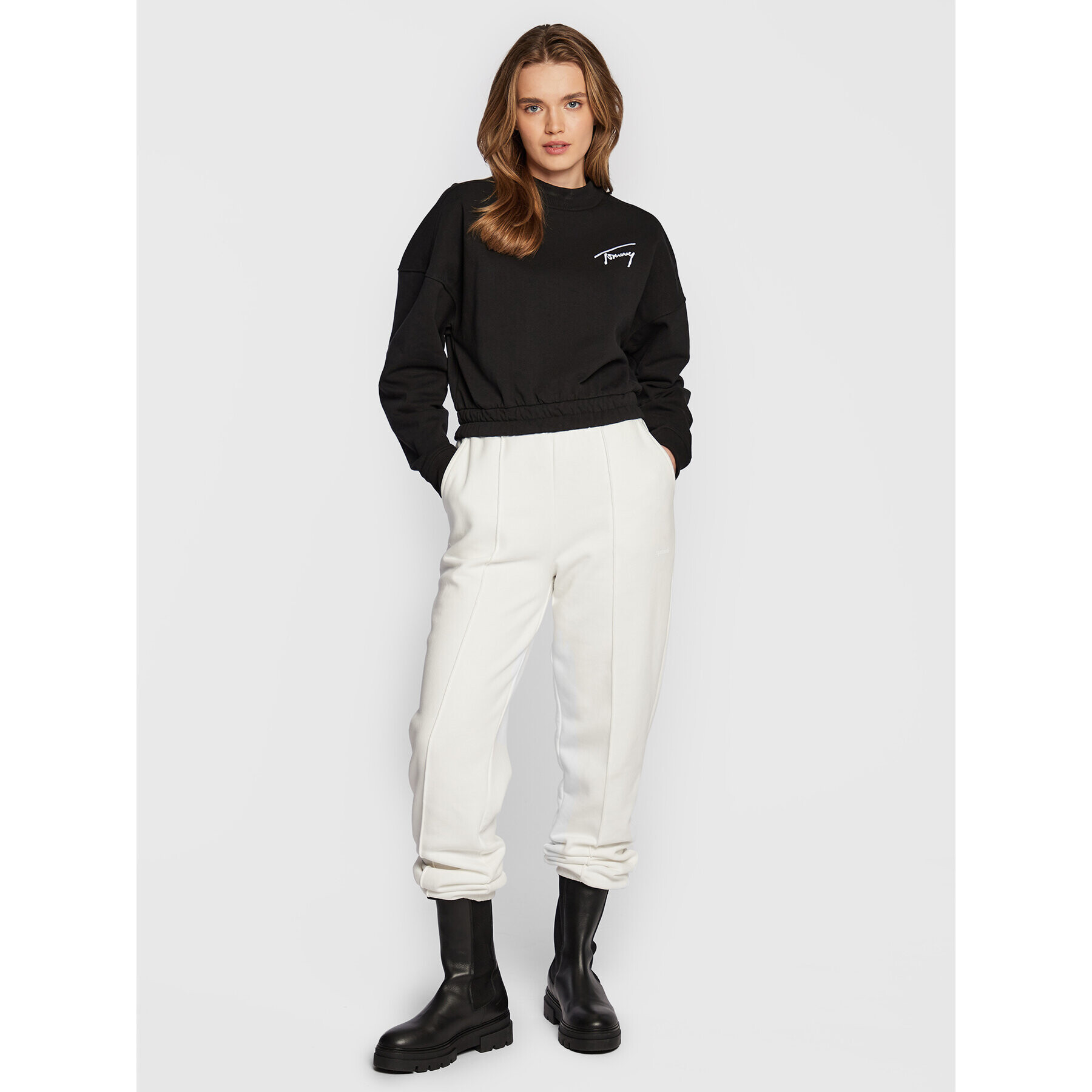 Tommy Jeans Bluză Signature DW0DW14328 Negru Relaxed Fit - Pled.ro