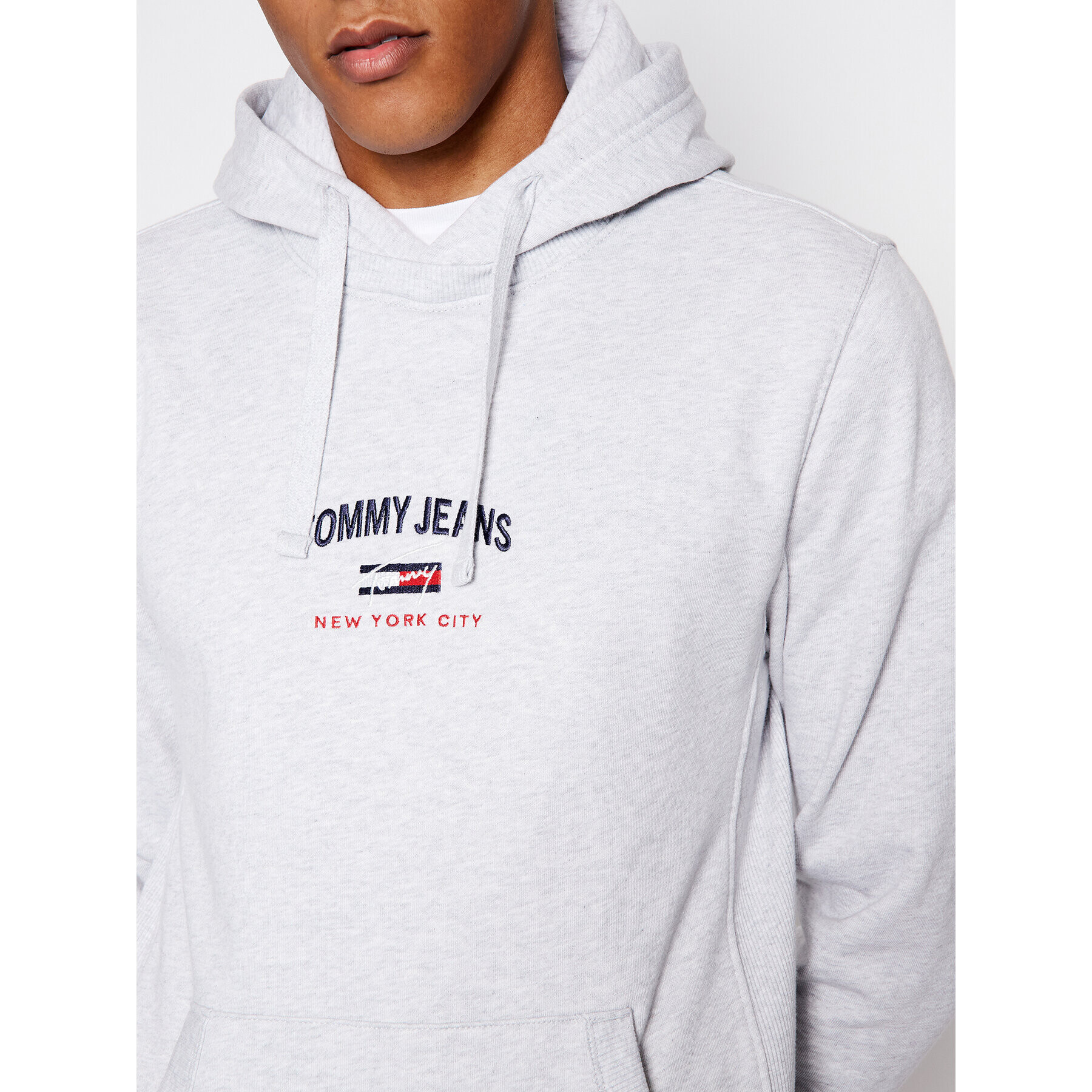 Tommy Jeans Bluză Timeless DM0DM10208 Gri Regular Fit - Pled.ro