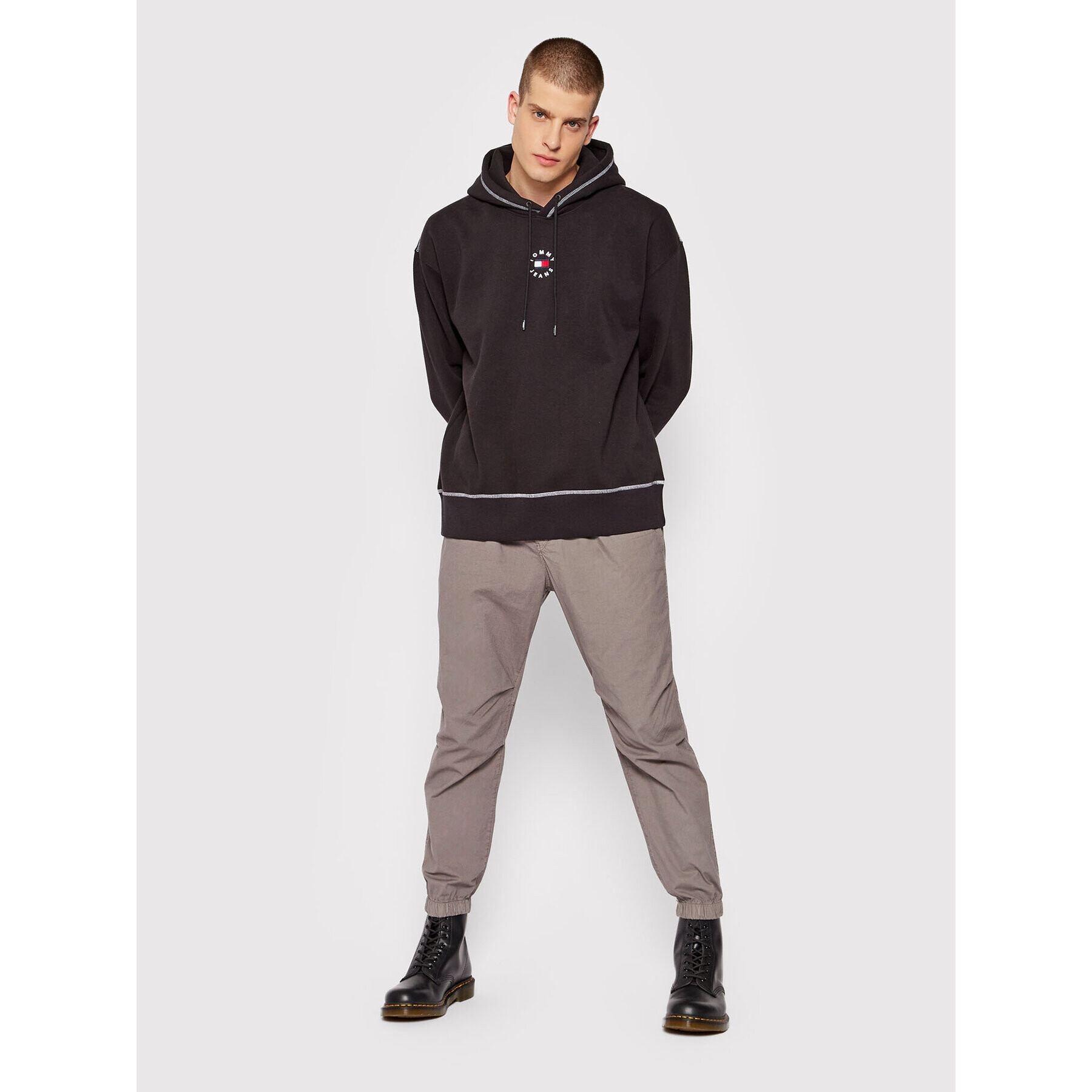 Tommy Jeans Bluză Tiny DM0DM11723 Negru Relaxed Fit - Pled.ro