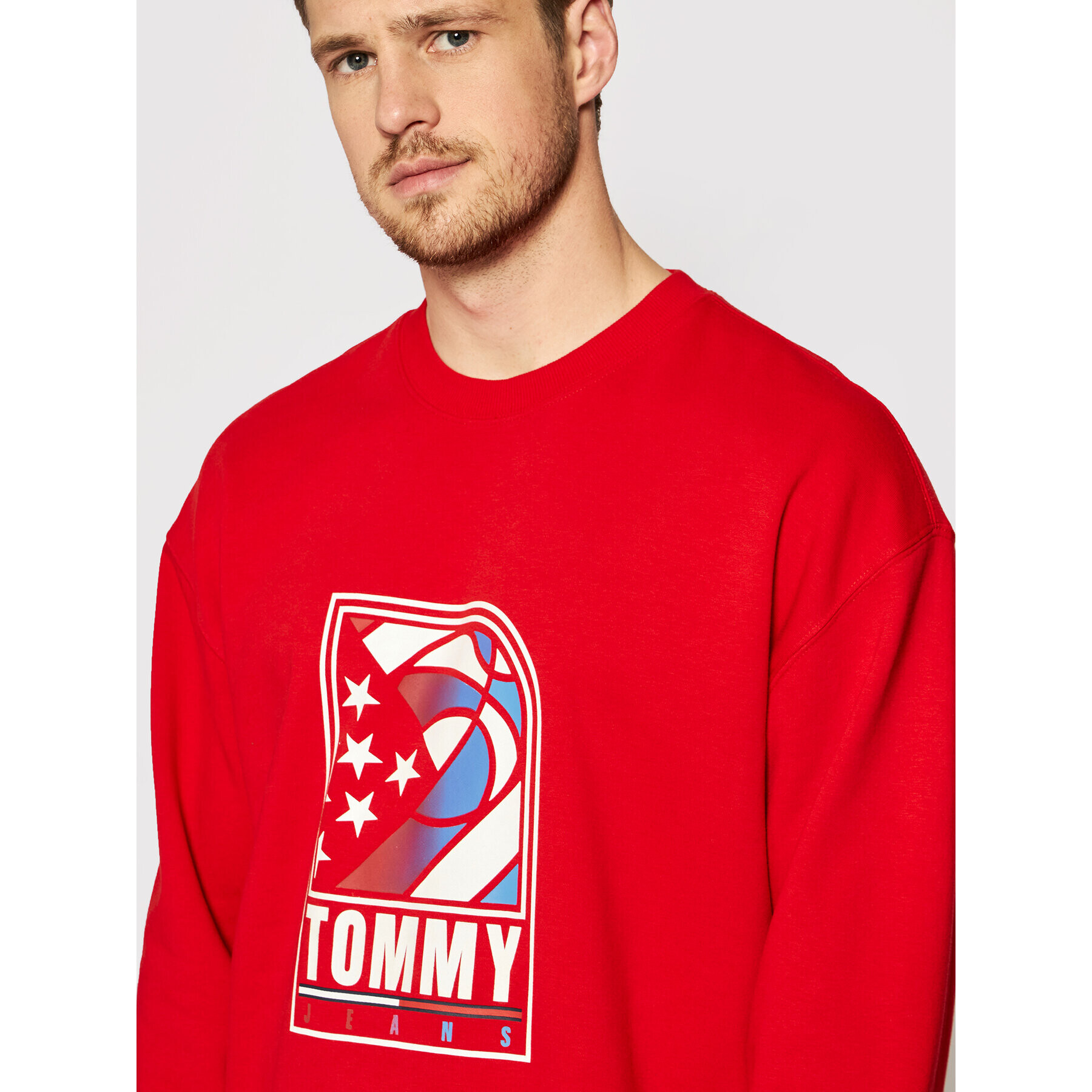 Tommy Jeans Bluză Tjm Basketball DM0DM10661 Roșu Relaxed Fit - Pled.ro