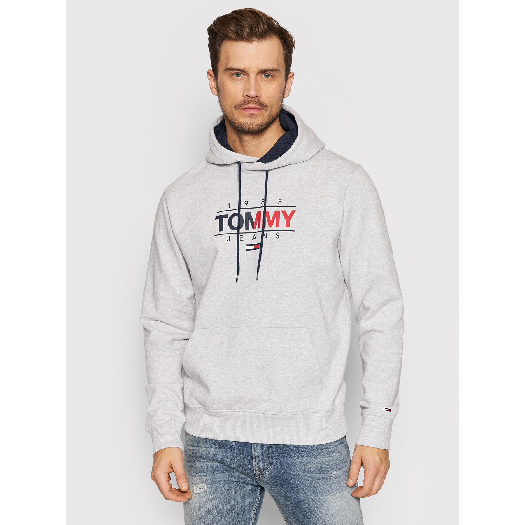 Tommy Jeans Bluză Tjm Essential Graphic DM0DM11630 Gri Regular Fit - Pled.ro