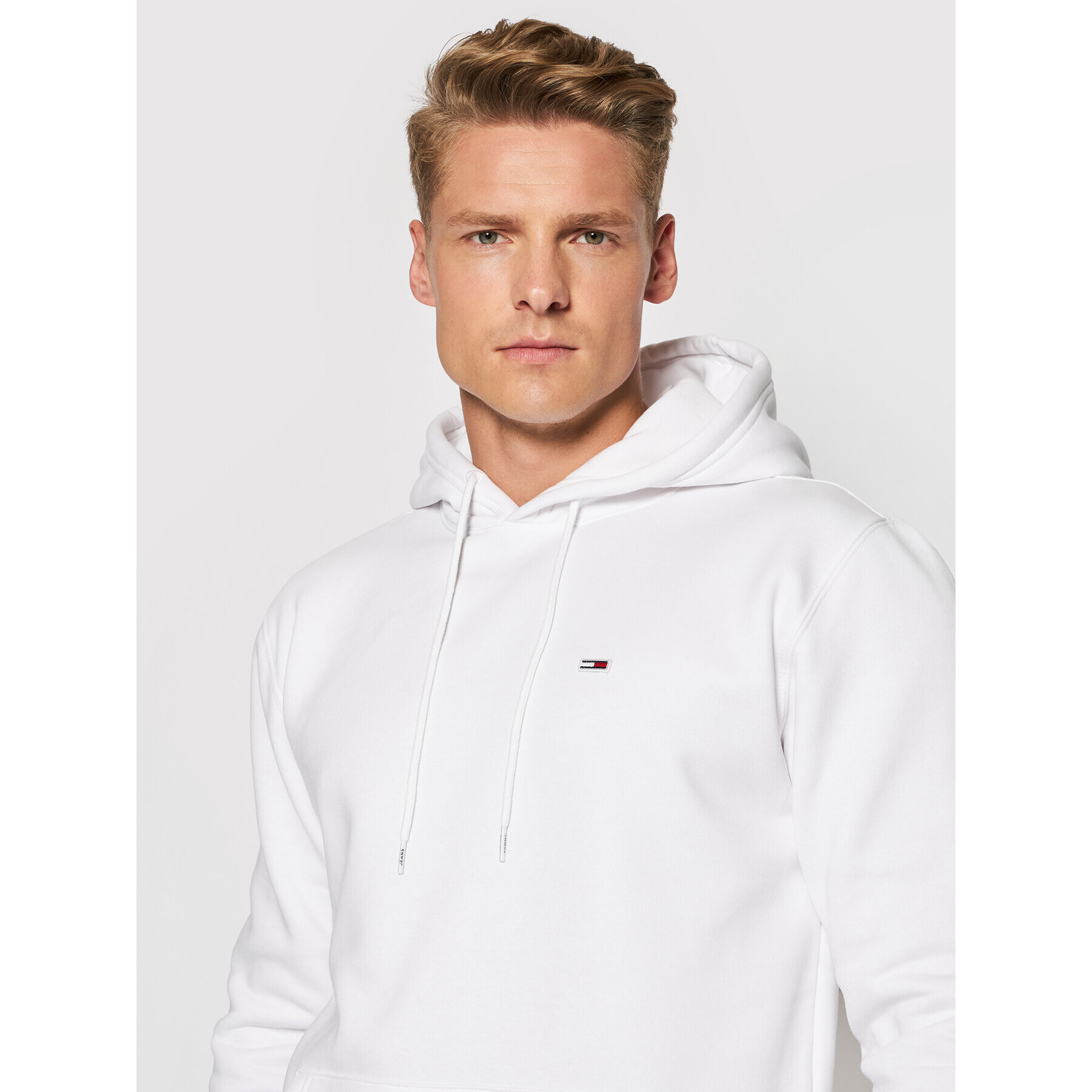 Tommy Jeans Bluză Tjm Fleece Hoodie DM0DM09593 Alb Regular Fit - Pled.ro