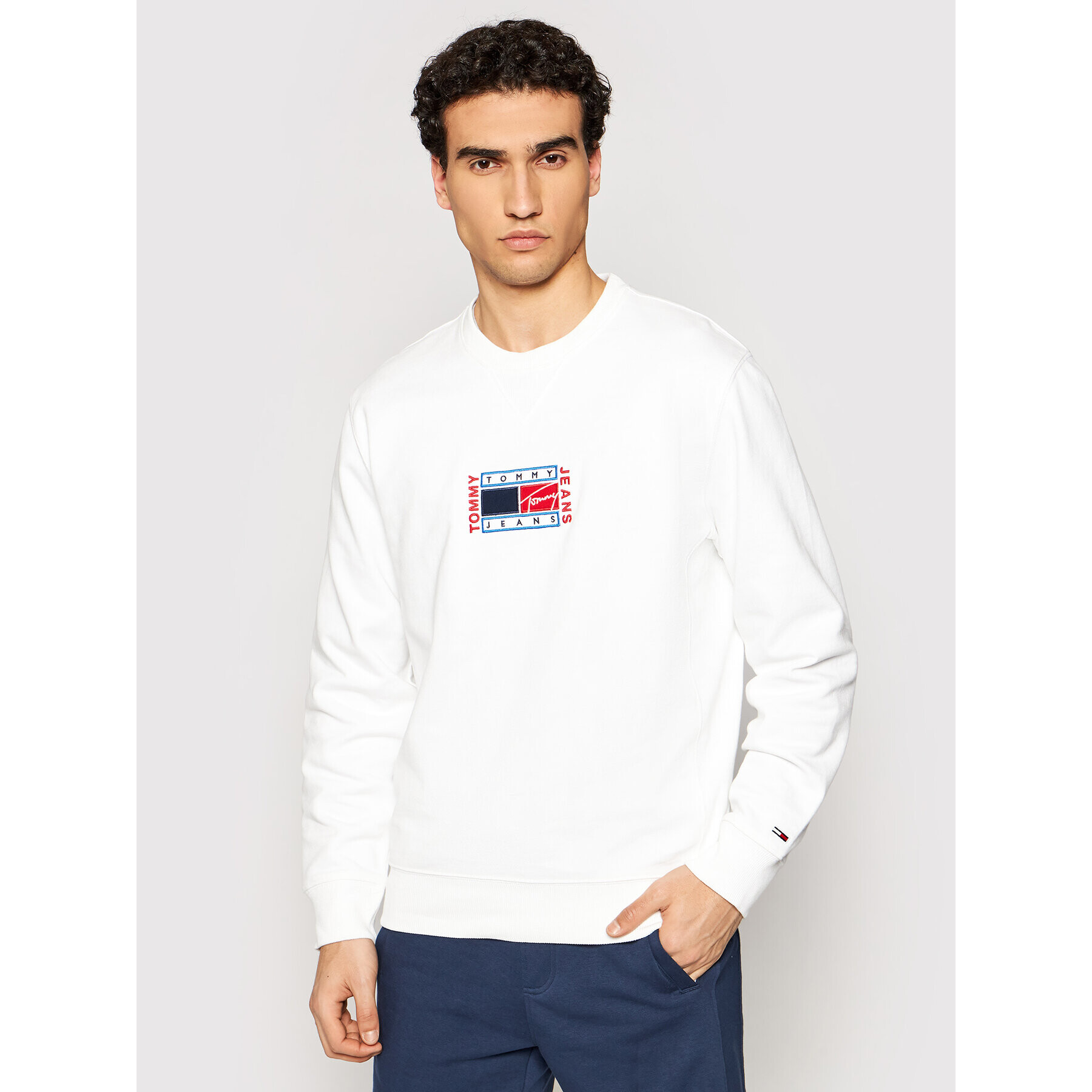 Tommy Jeans Bluză Tjm Timeless DM0DM10635 Alb Regular Fit - Pled.ro