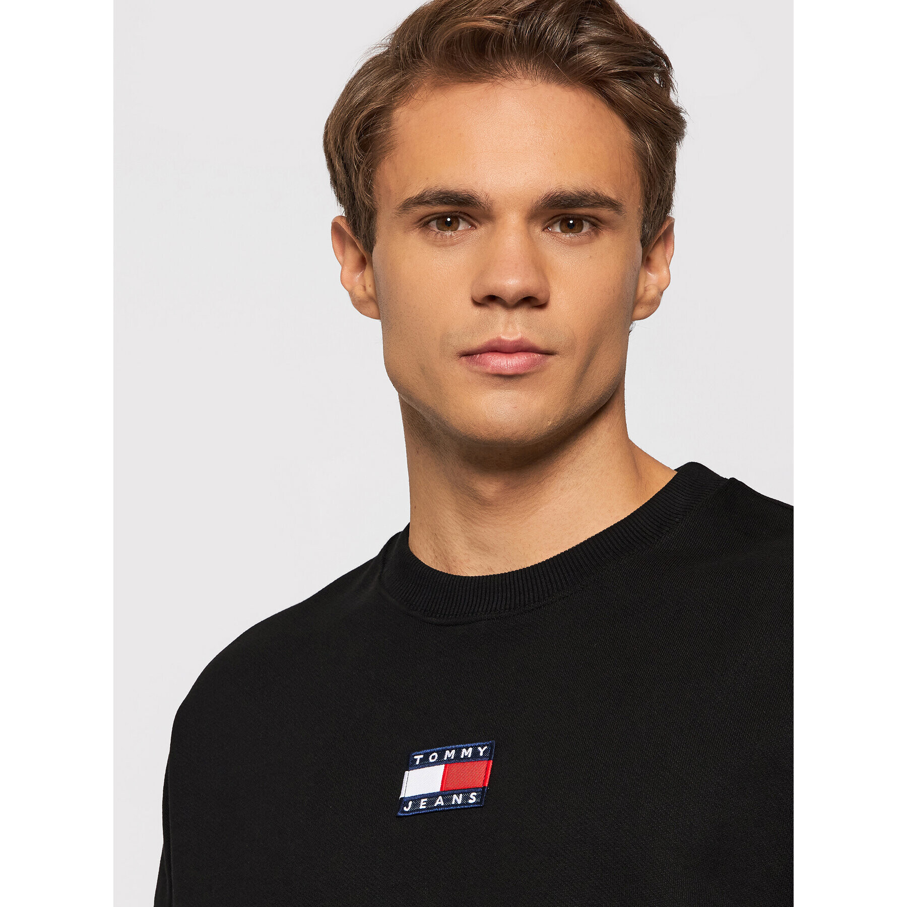 Tommy Jeans Bluză Tjm Tommy Badge DM0DM10911 Negru Regular Fit - Pled.ro