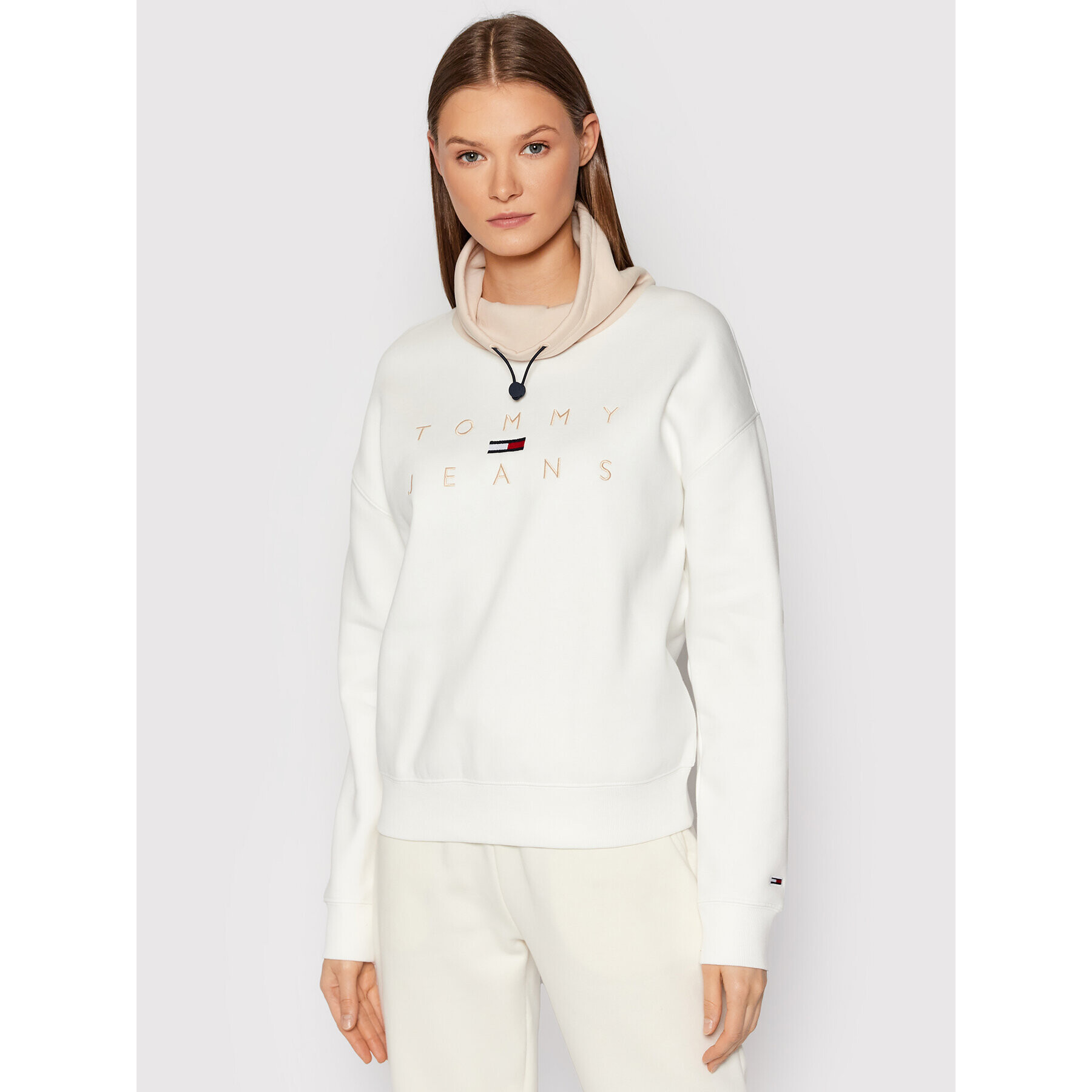 Tommy Jeans Bluză Tjw Bxy Logo 3 Funnel Neck DW0DW11191 Alb Boxy Fit - Pled.ro