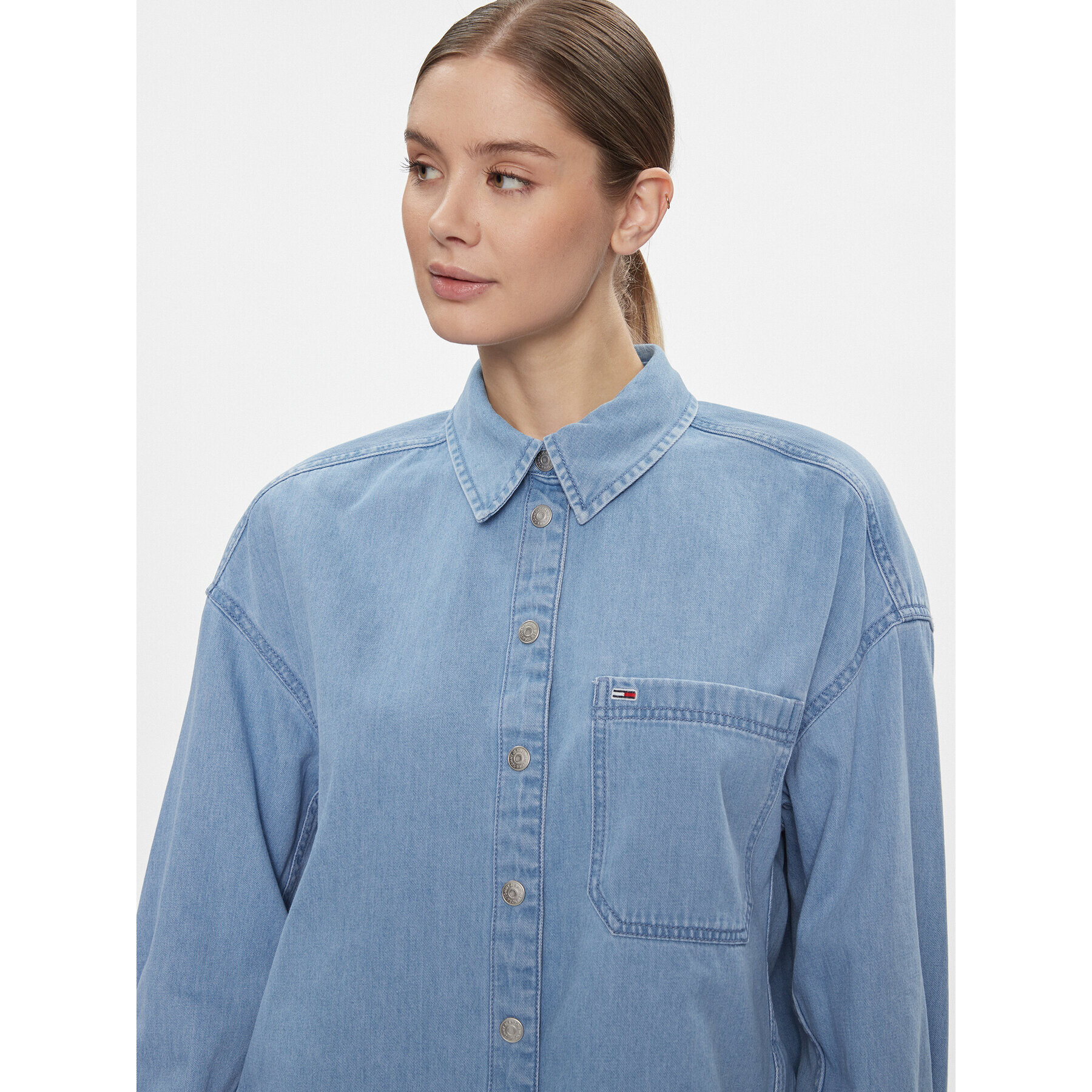 Tommy Jeans cămașă de blugi DW0DW17355 Albastru Oversize - Pled.ro