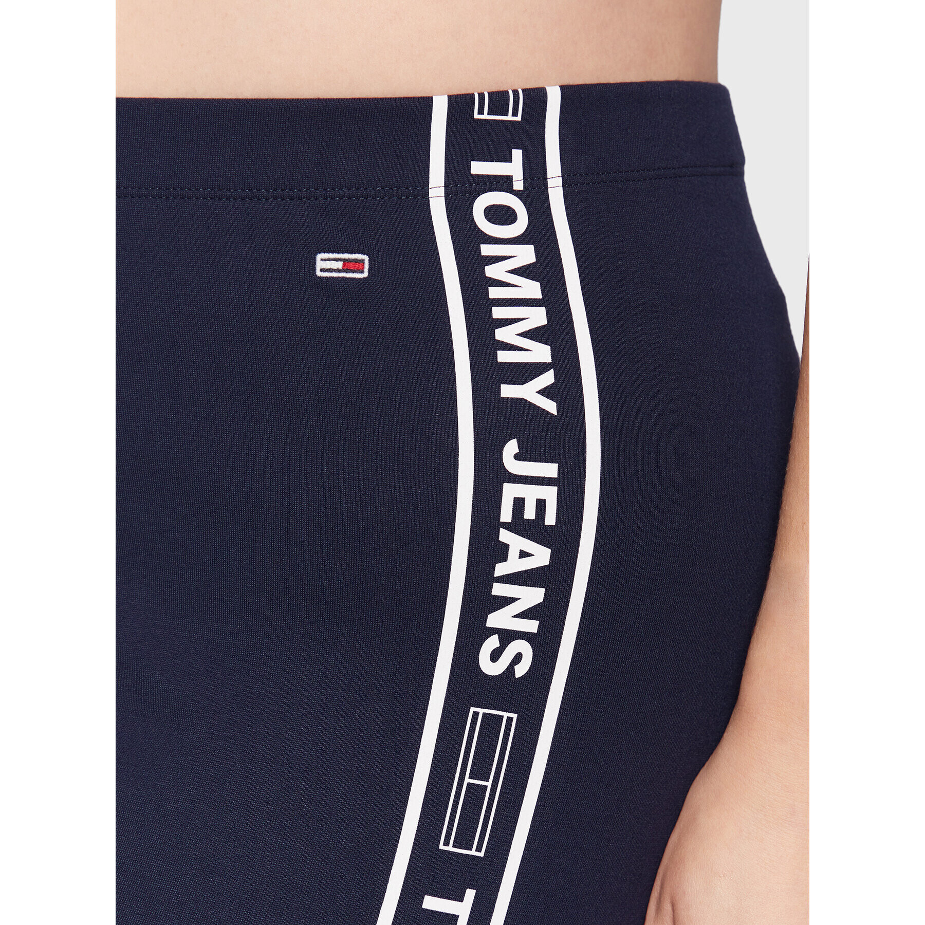 Tommy Jeans Curve Pantaloni scurți sport DW0DW12976 Bleumarin Slim Fit - Pled.ro