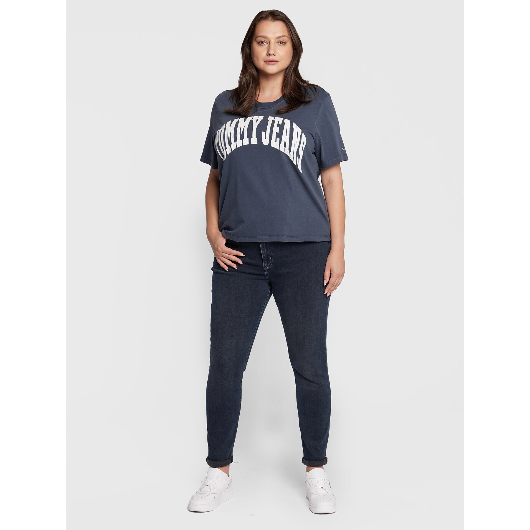 Tommy Jeans Curve Tricou College DW0DW13001 Bleumarin Oversize - Pled.ro