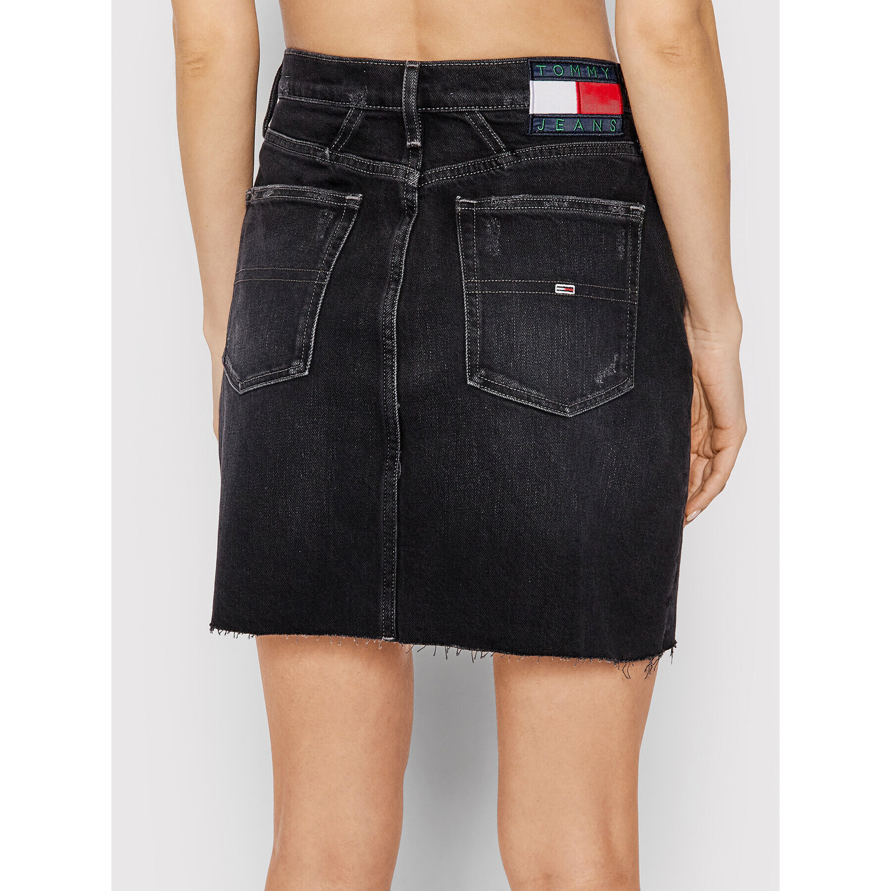 Tommy Jeans Fustă de blugi DW0DW11451 Negru Mom Fit - Pled.ro