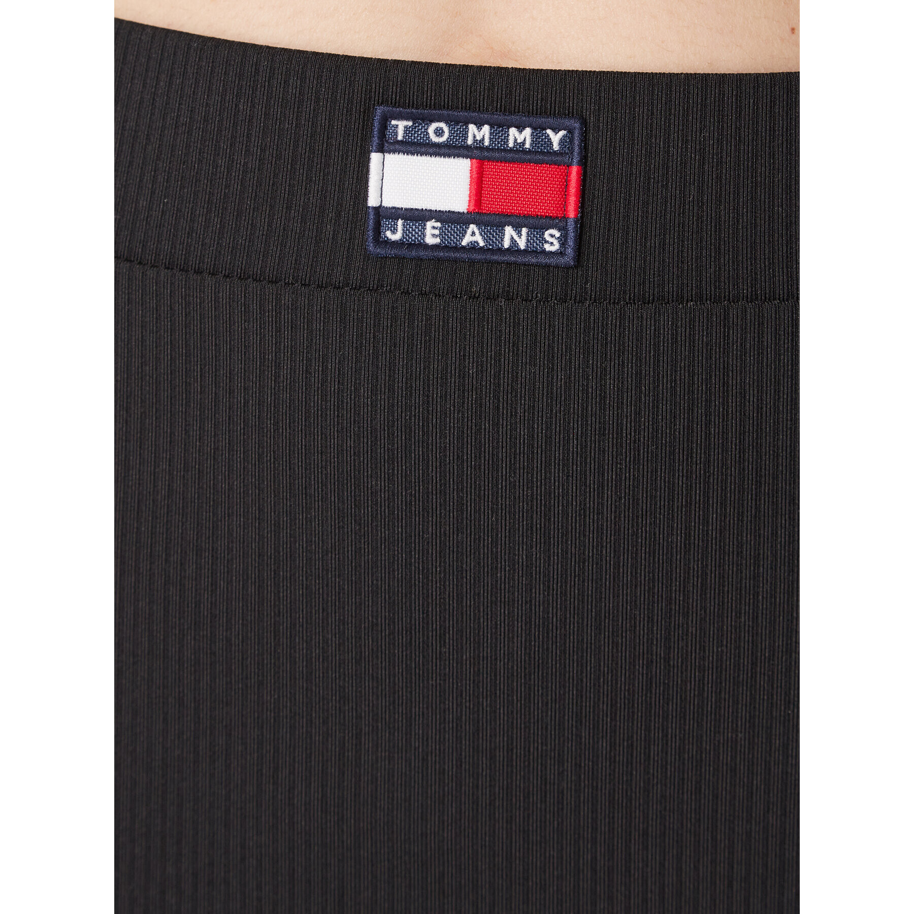 Tommy Jeans Fustă mini Badge DW0DW14972 Negru Slim Fit - Pled.ro