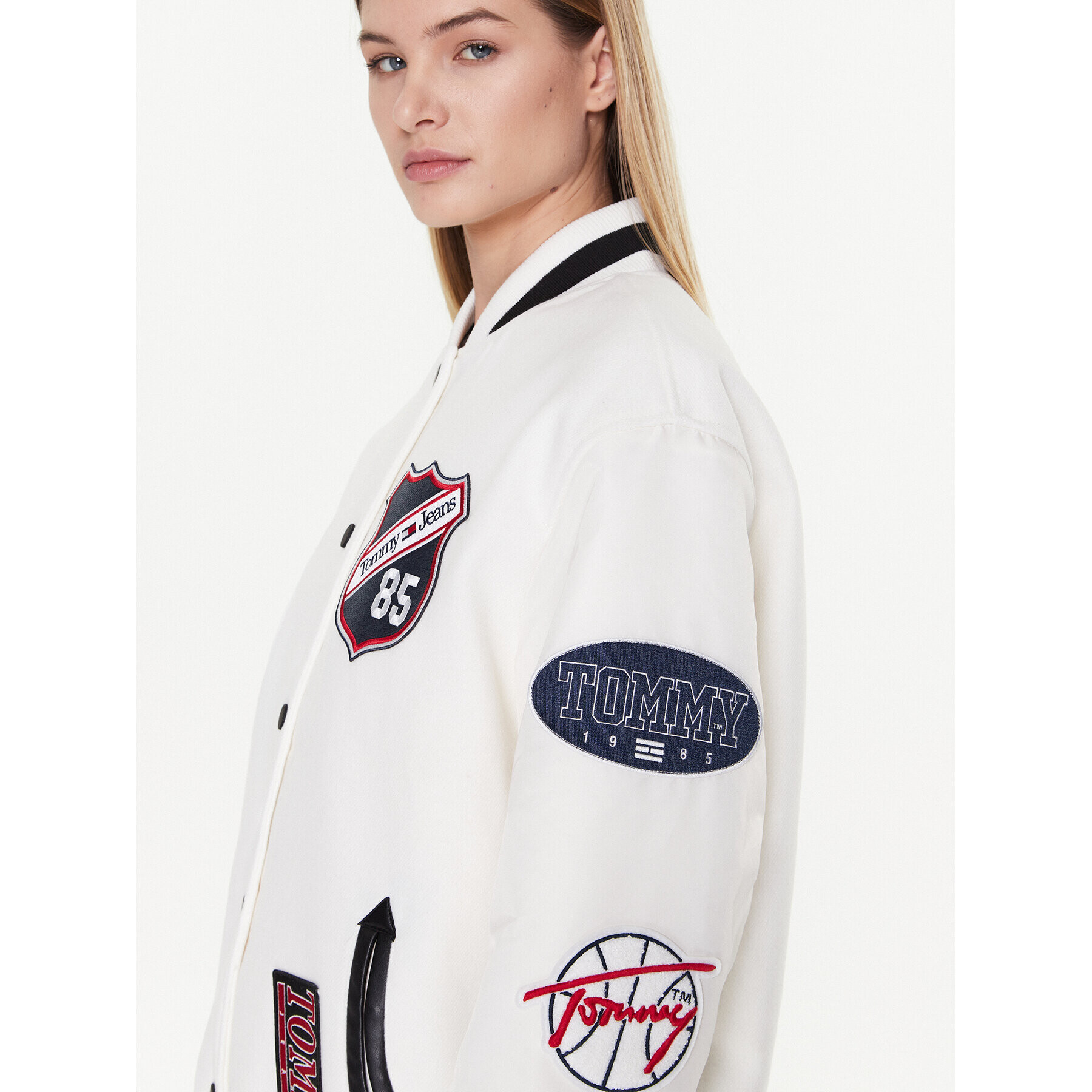 Tommy Jeans Geacă bomber Letterman DW0DW14940 Alb Oversize - Pled.ro