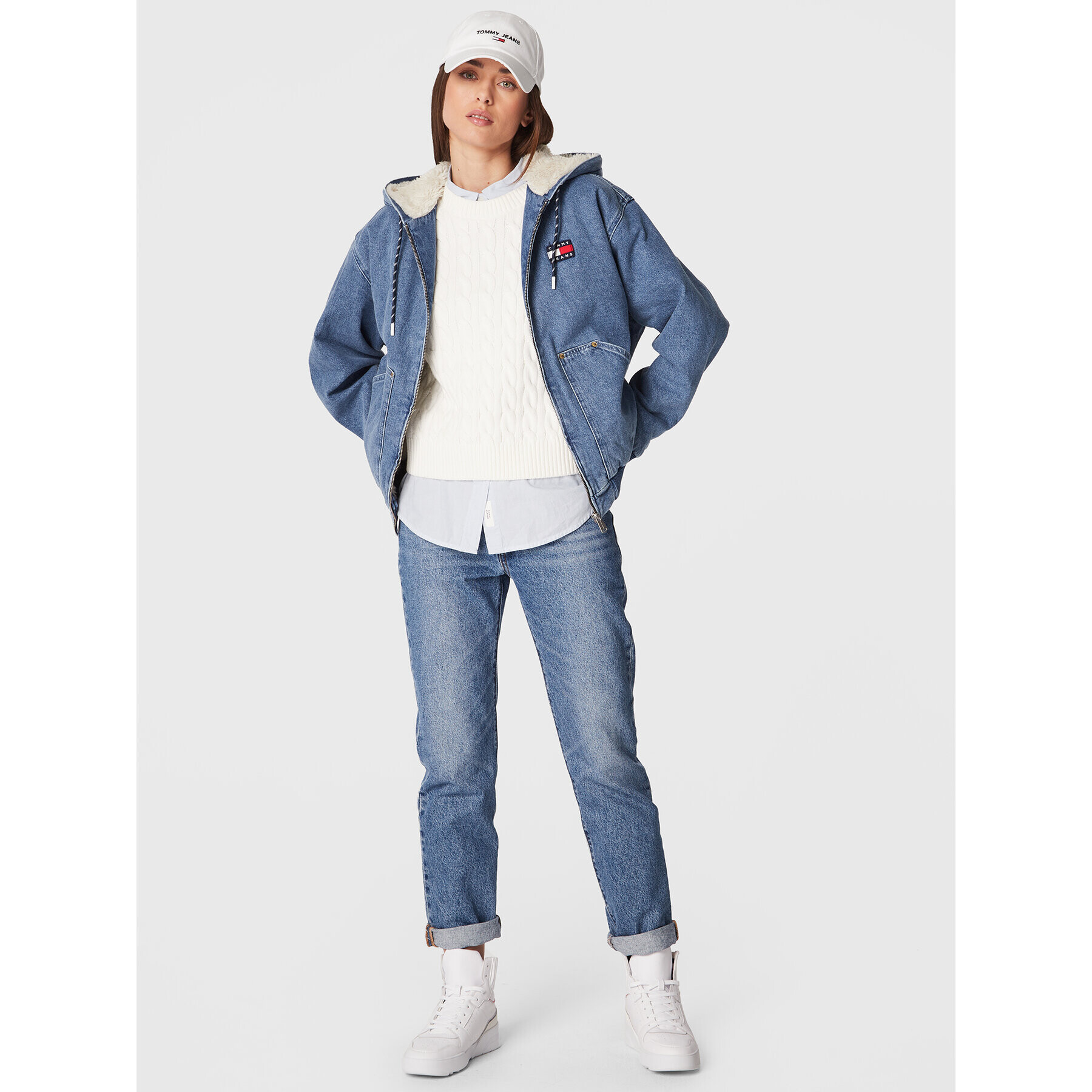 Tommy Jeans Geacă de blugi DW0DW14249 Albastru Regular Fit - Pled.ro