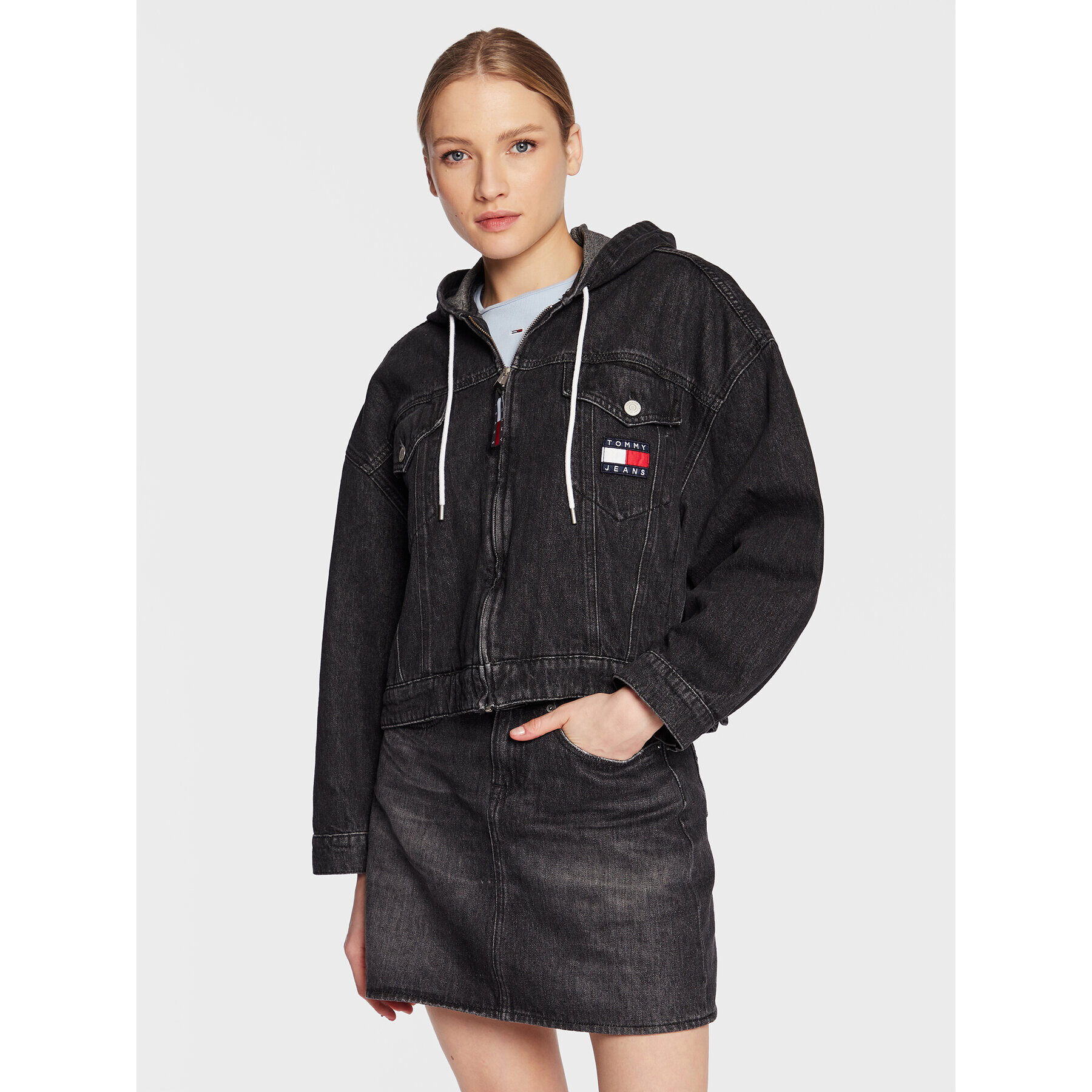 Tommy Jeans Geacă de blugi DW0DW14803 Negru Oversize - Pled.ro