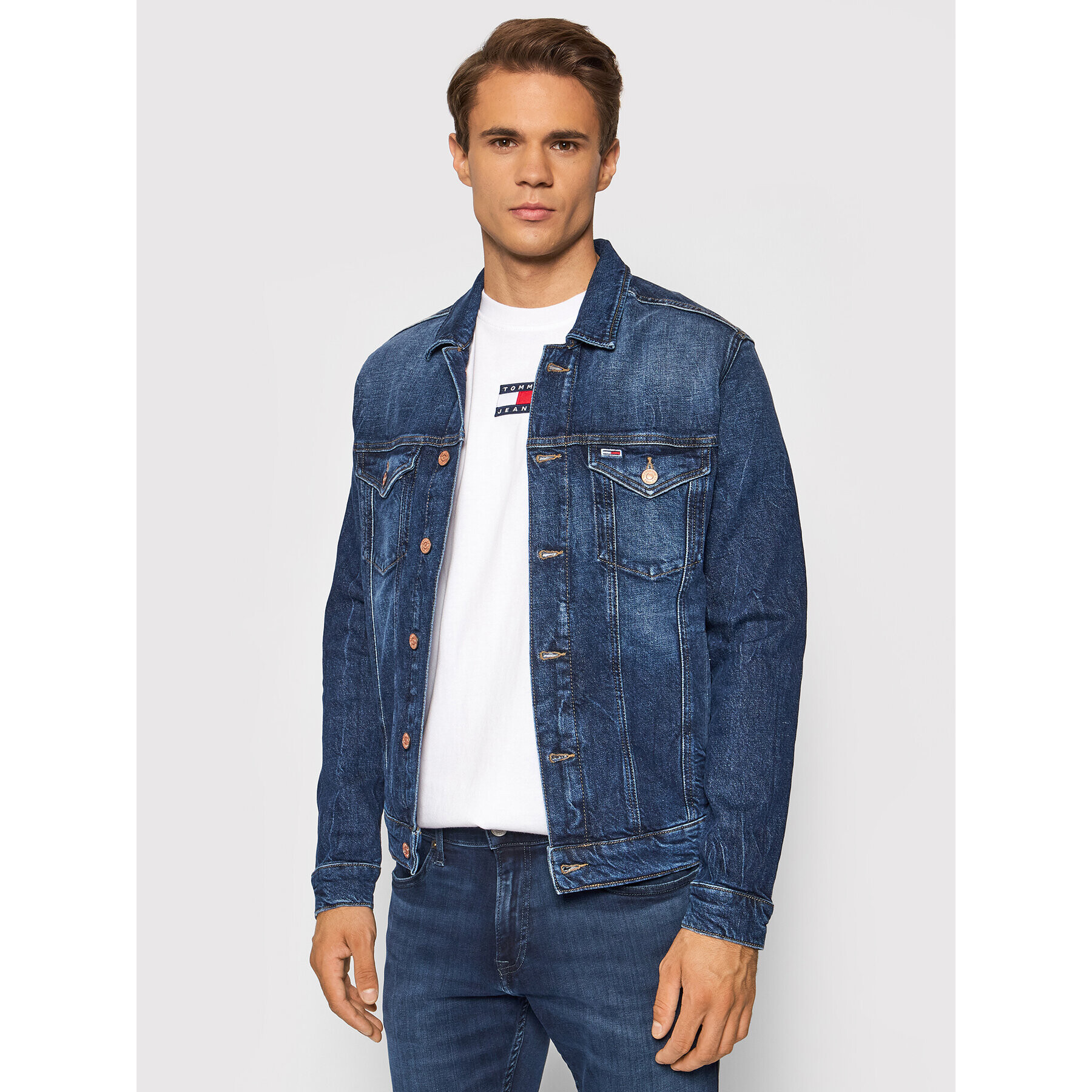 Tommy Jeans Geacă de blugi Trucker DM0DM10841 Bleumarin Regular Fit - Pled.ro