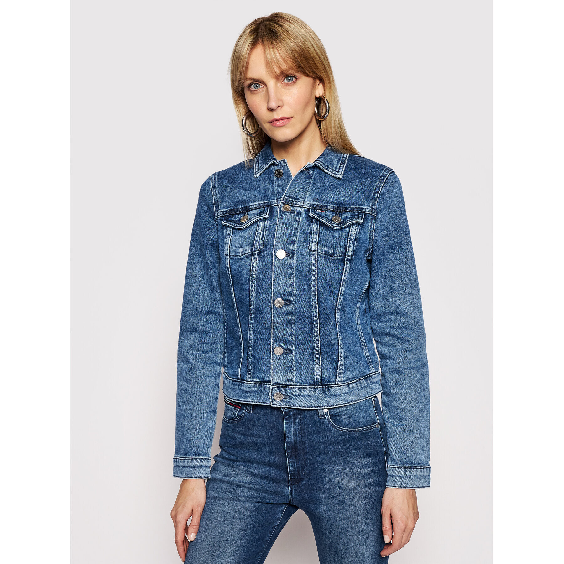 Tommy Jeans Geacă de blugi Vivianne DW0DW10178 Albastru Slim Fit - Pled.ro