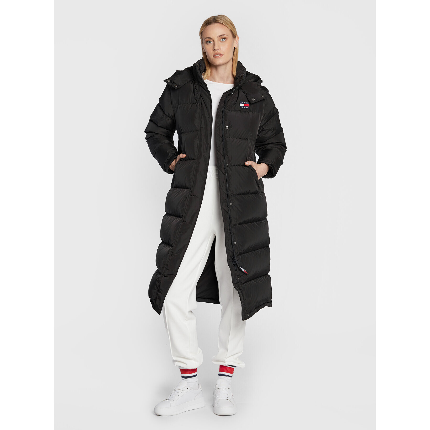 Tommy Jeans Geacă din puf Alaska Long DW0DW14287 Negru Regular Fit - Pled.ro