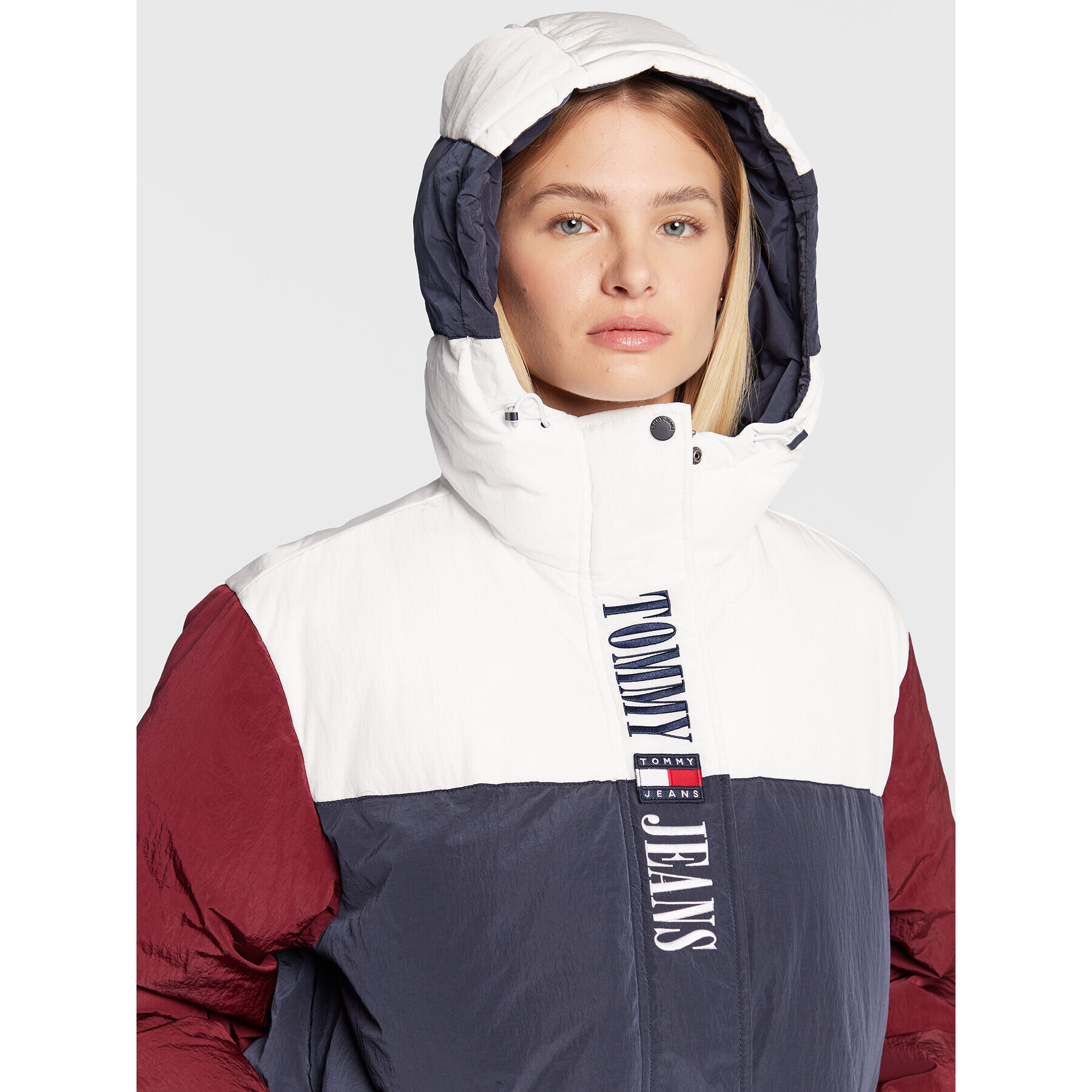 Tommy Jeans Geacă din puf Archive DW0DW14475 Colorat Oversize - Pled.ro