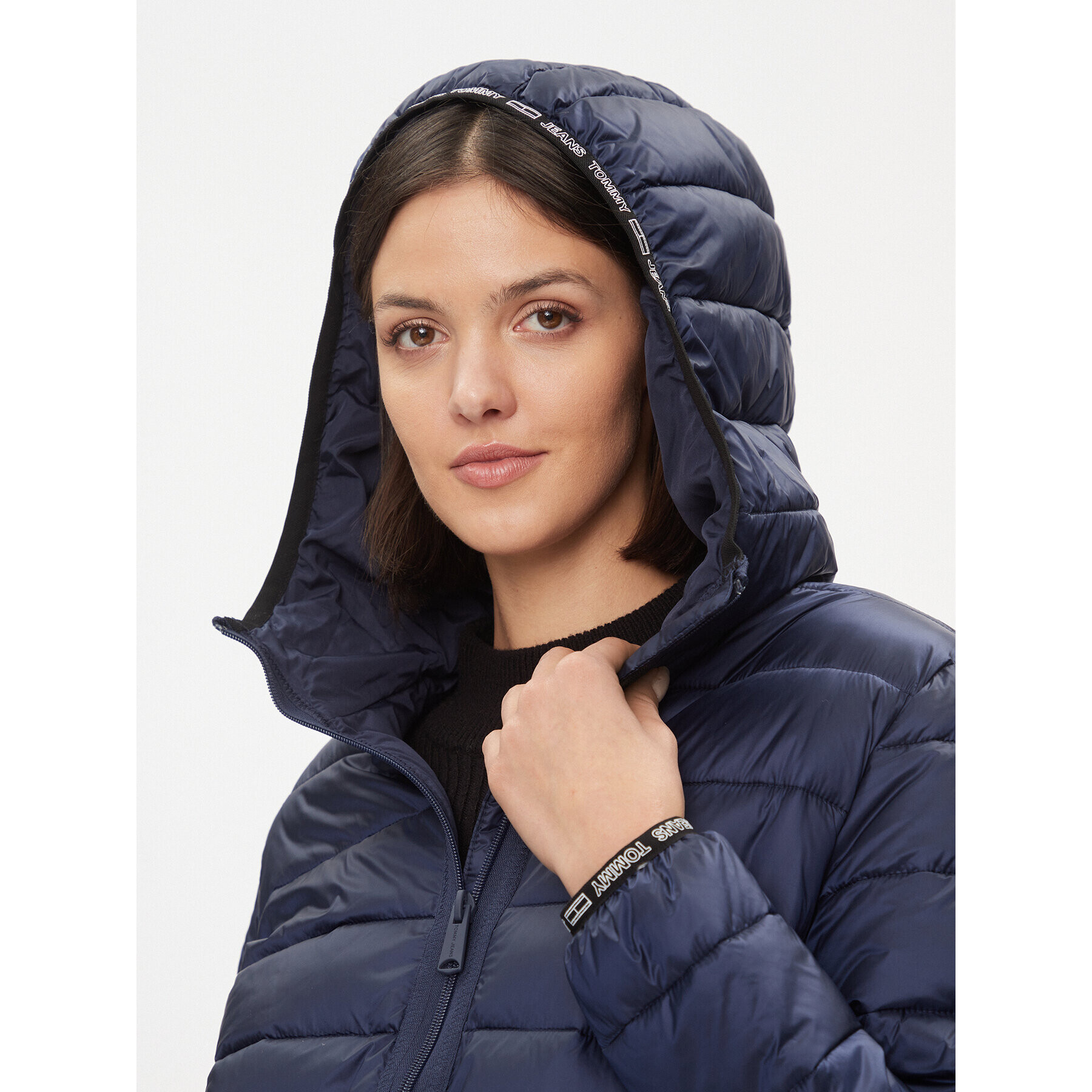 Tommy Jeans Geacă din puf Quilted DW0DW09350 Bleumarin Regular Fit - Pled.ro