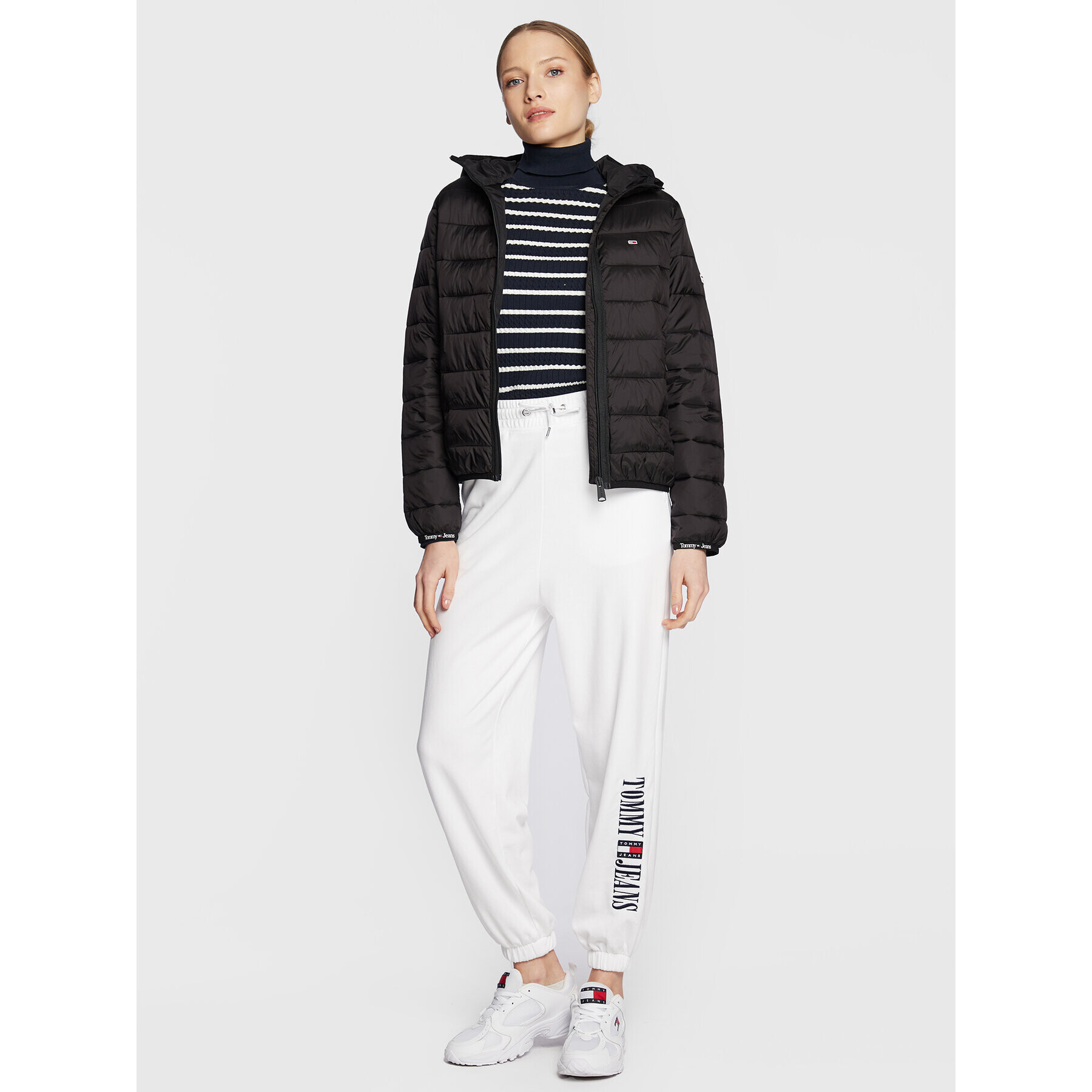 Tommy Jeans Geacă din puf Quilted Tape DW0DW15168 Negru Regular Fit - Pled.ro