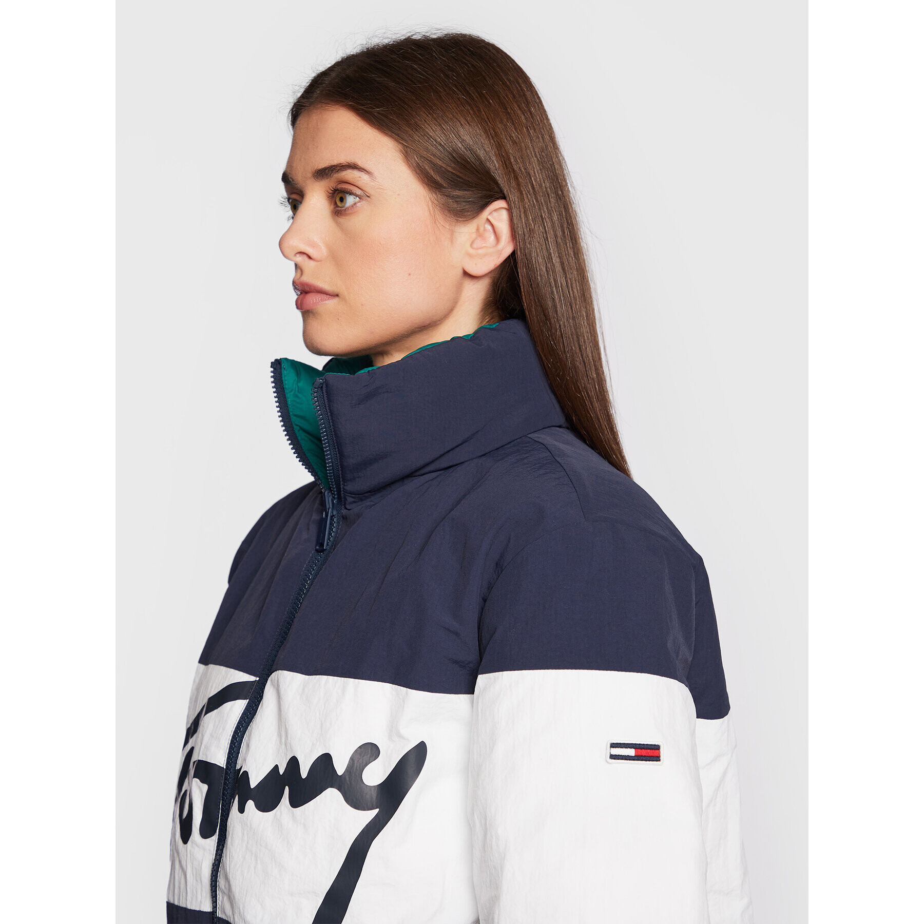 Tommy Jeans Geacă din puf Signature DW0DW14308 Bleumarin Oversize - Pled.ro