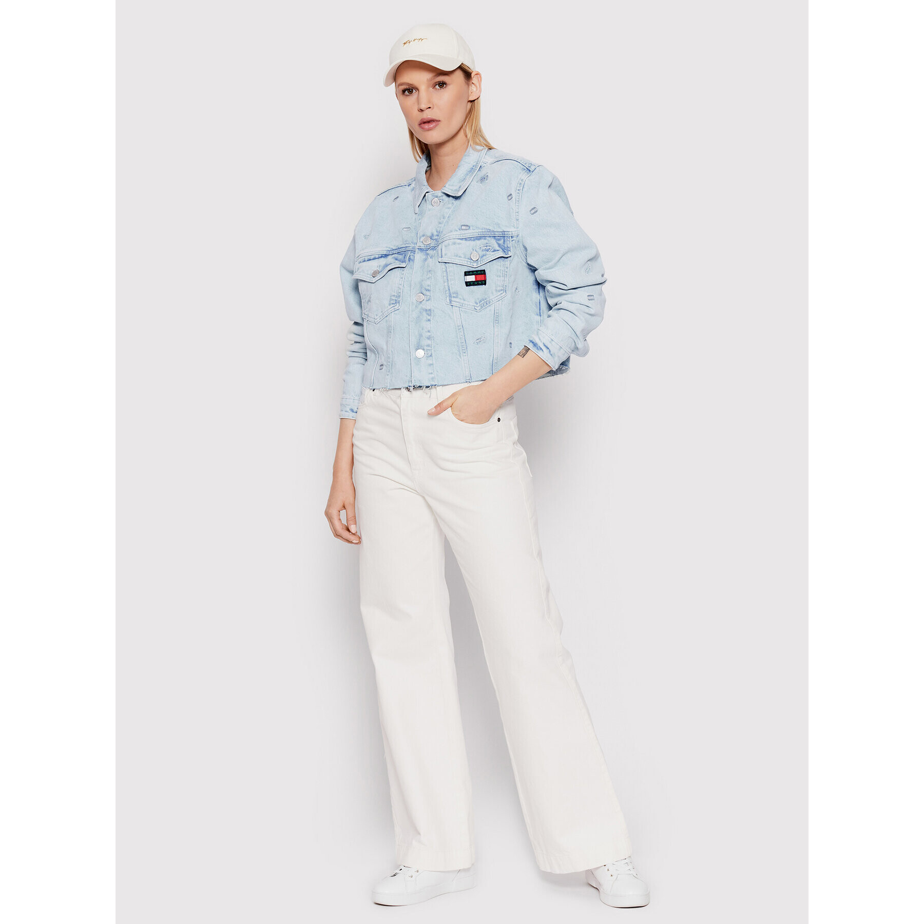 Tommy Jeans Geacă de blugi Trucker DW0DW12413 Albastru Oversize - Pled.ro